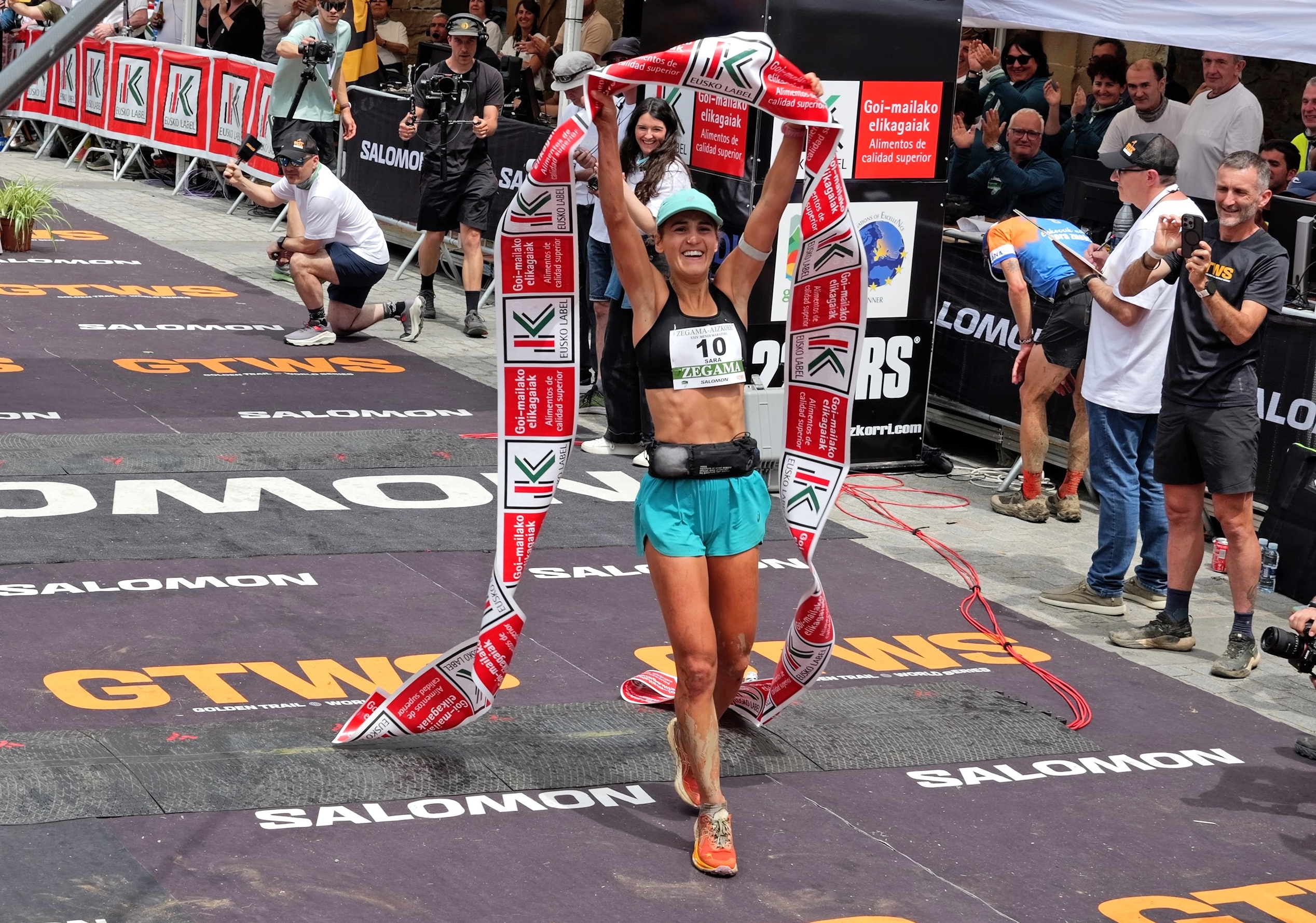 Sara Alonso, Zegama-Aizkorriko garailea. GORKA RUBIO / FOKU