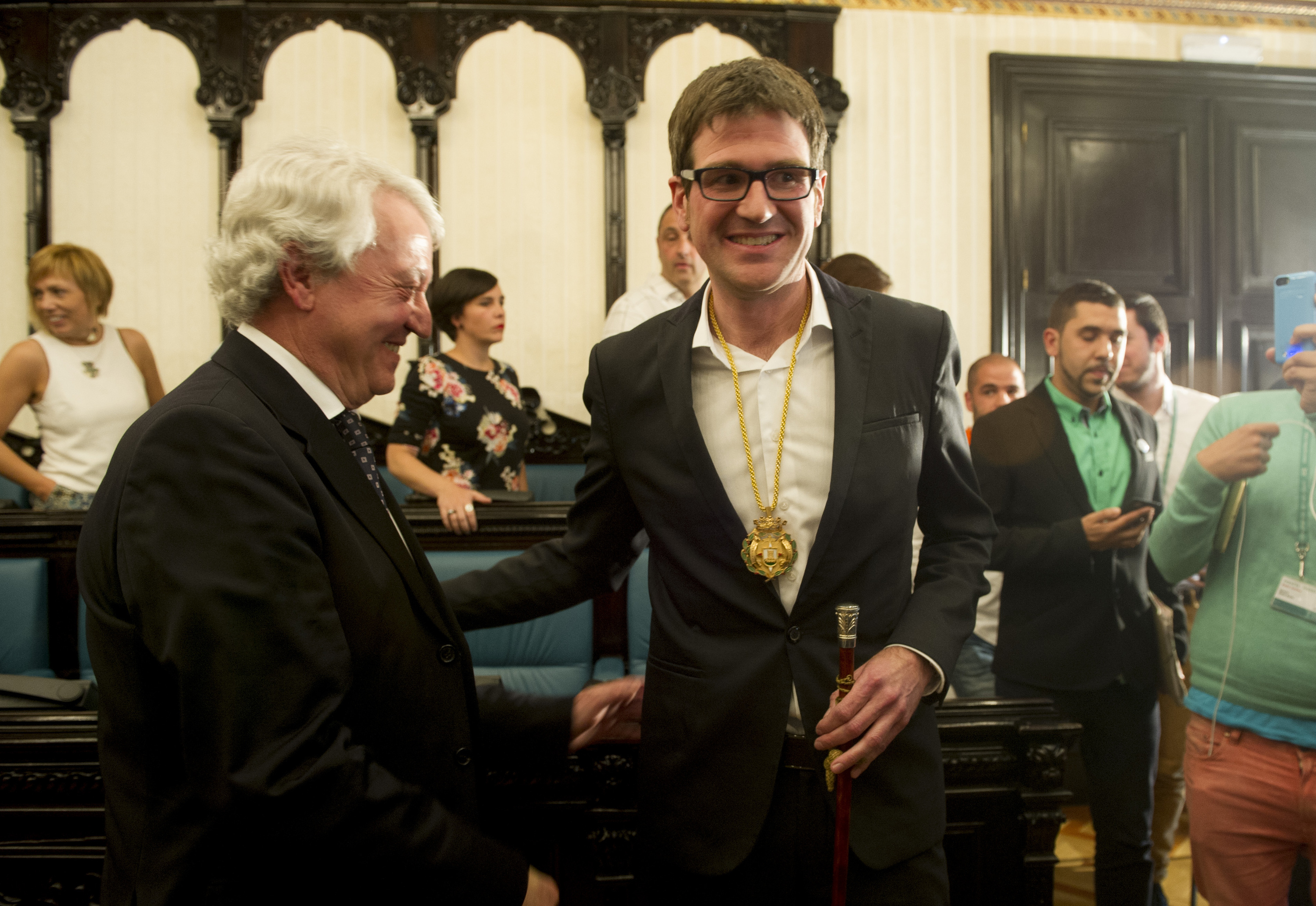 Gorka Urtaran Gasteizko alkate izendatu berritan, 2015eko ekainaren 13an. RAUL BOGAJO / FOKU