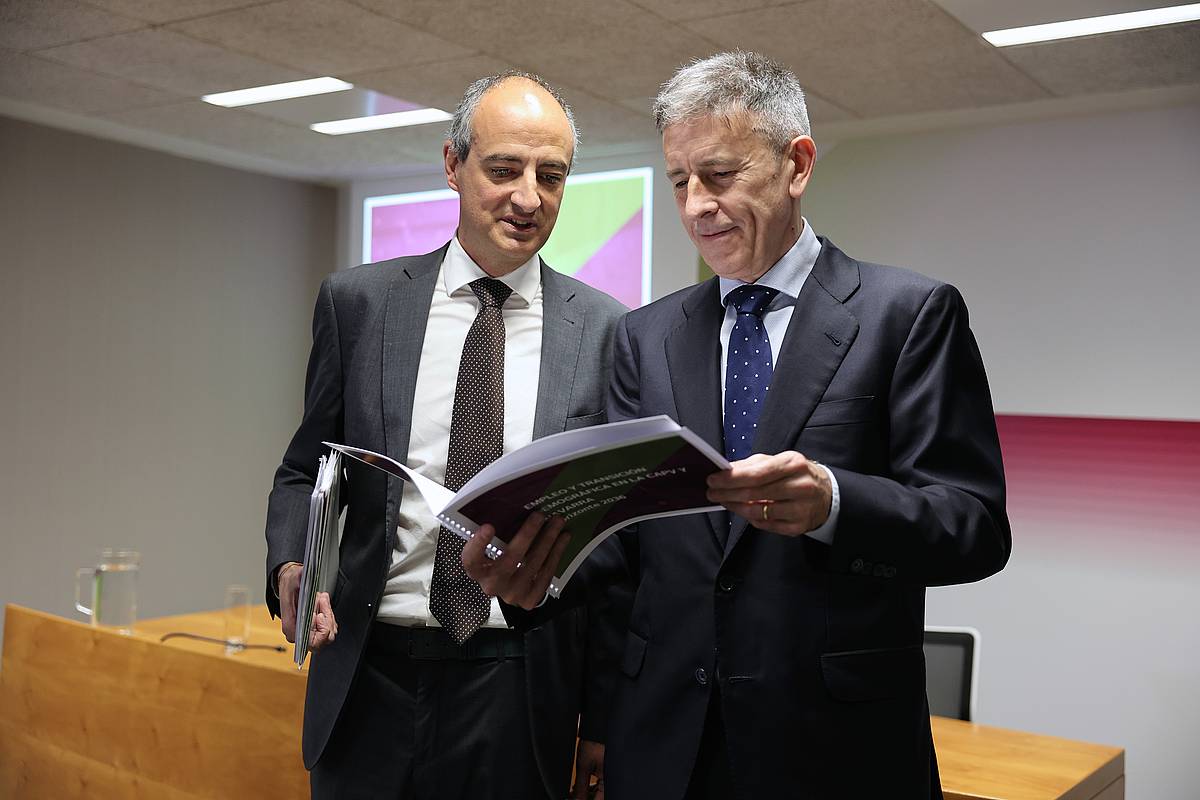 Ibon Urgoiti eta Joseba Madariaga, gaur, Bilbon. OSKAR MATXIN EDESA / FOKU