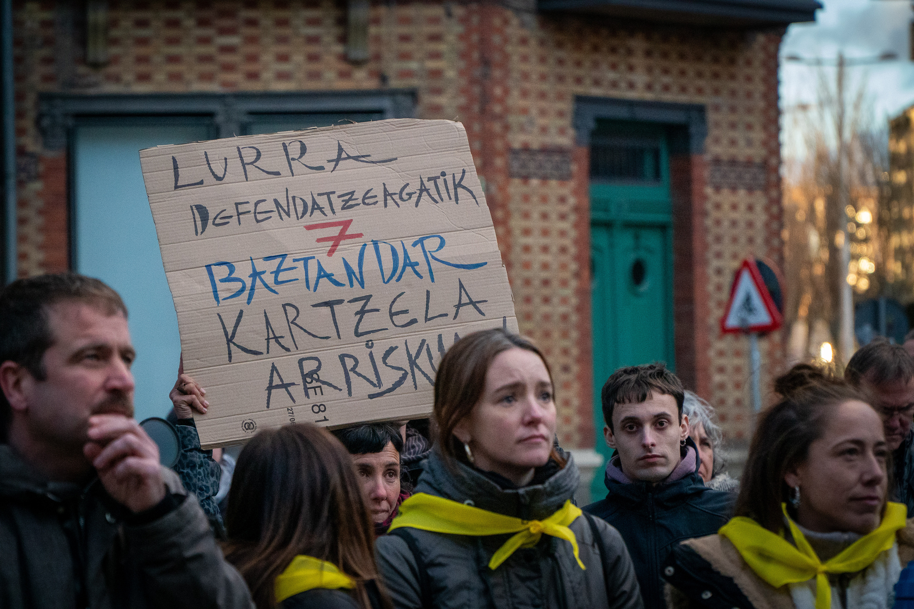 Aroztegiko akusatuen aldeko manifestazioa, Iruñean, otsailaren 1ean. AITOR KARASATORRE / FOKU