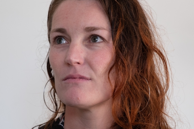 JULIE CLEMENT