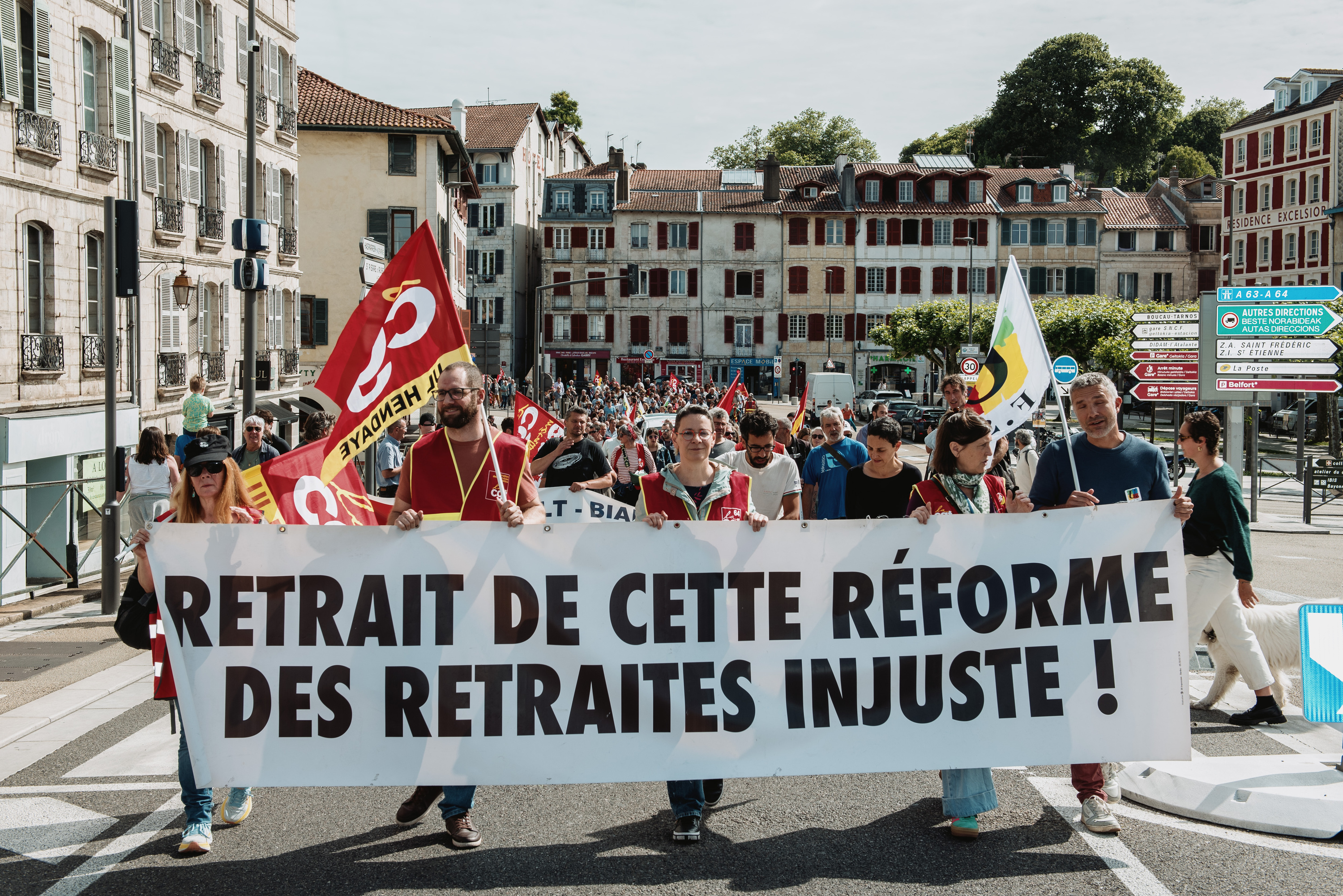 Erretreten erreformaren kontrako manifestazioa, gaur goizean, Baionan. GUILLAUME FAUVEAU