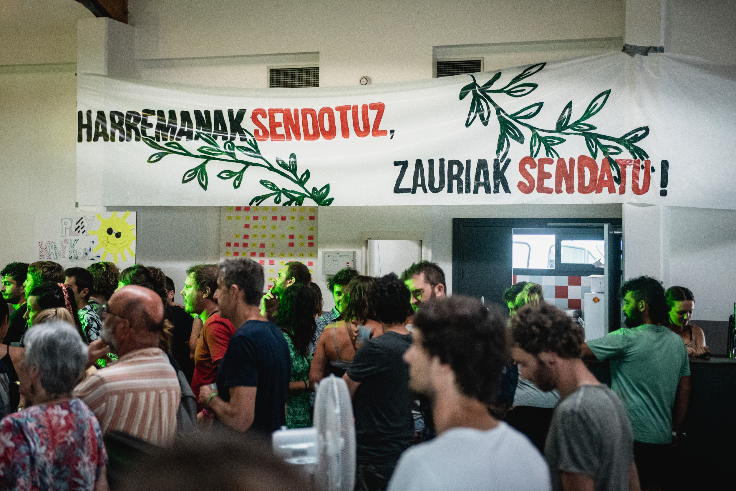 Loturak festibalaren lehen aldiaren argazkia, Lasan, Nafarroa Beherean, 2022an.  GUILLAUME FAUVEAU