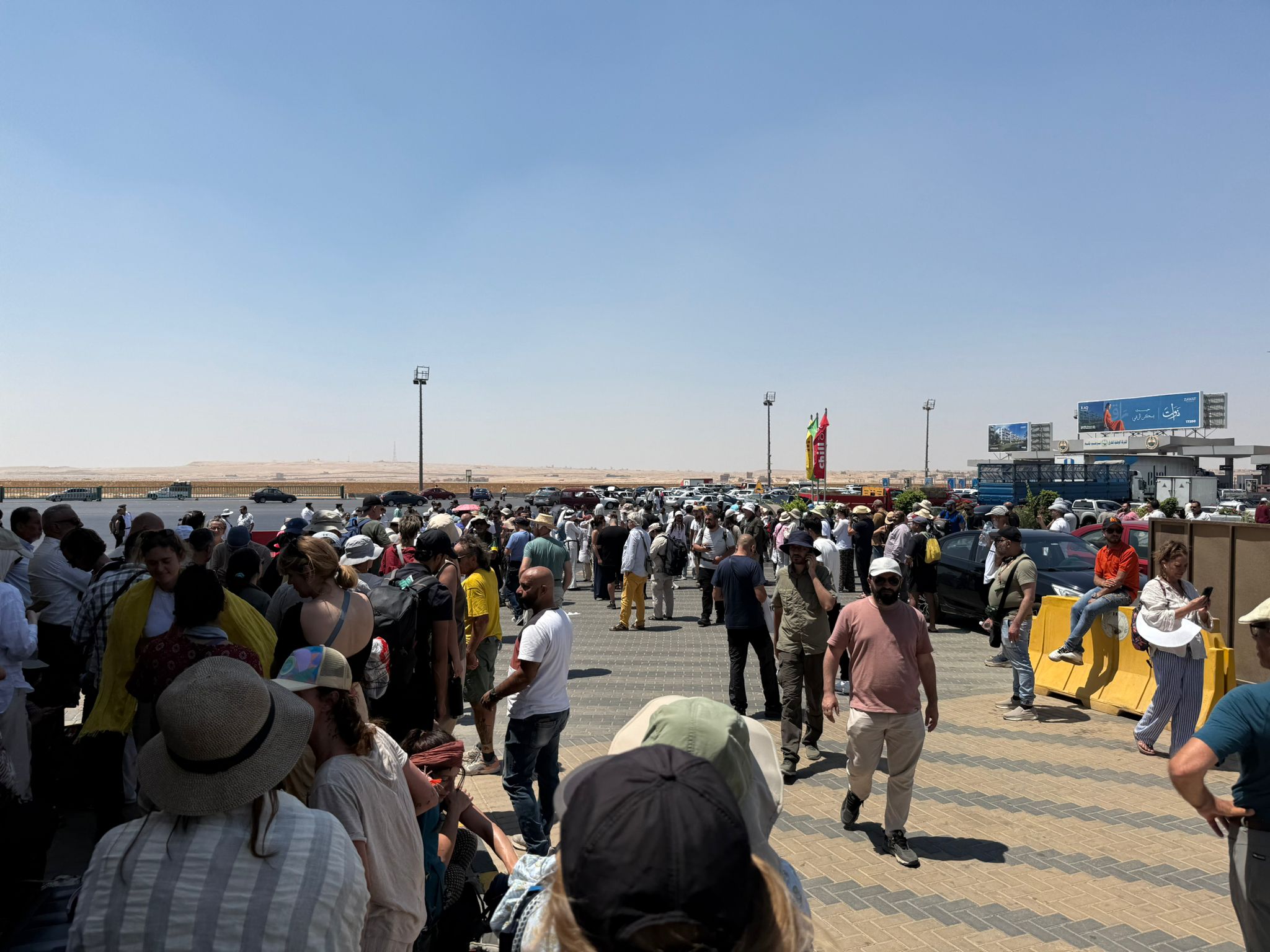 March to Gazan parte hartzekoak ziren ekintzaileak, Kairo eta Al-Arix artean, Egiptoko Poliziak geldiarazita. BERRIA