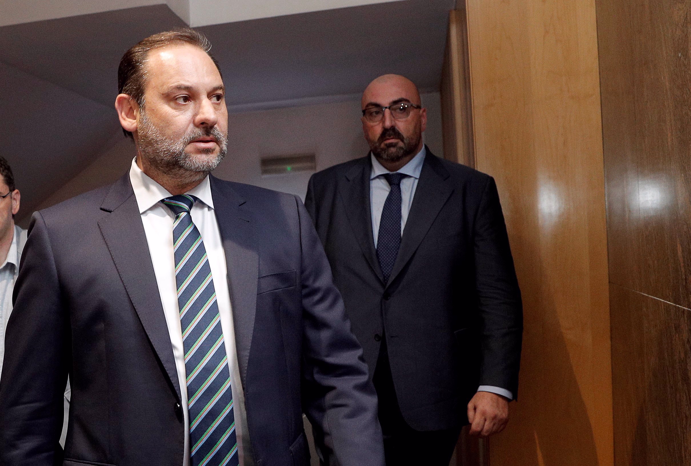 Jose Luis Abalos eta Koldo Garcia, 2019ko abuztuan. MANUEL BRUQUE / EFE