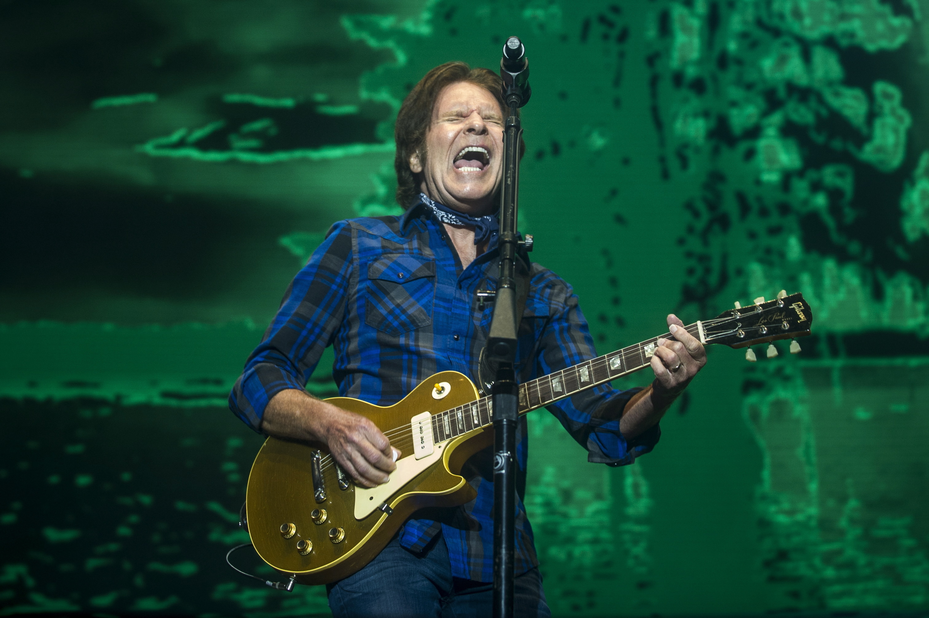 John Fogertyk 2017an Azkena Rock jaialdian jotako kontzertua. JAIZKI FONTANEDA / FOKU