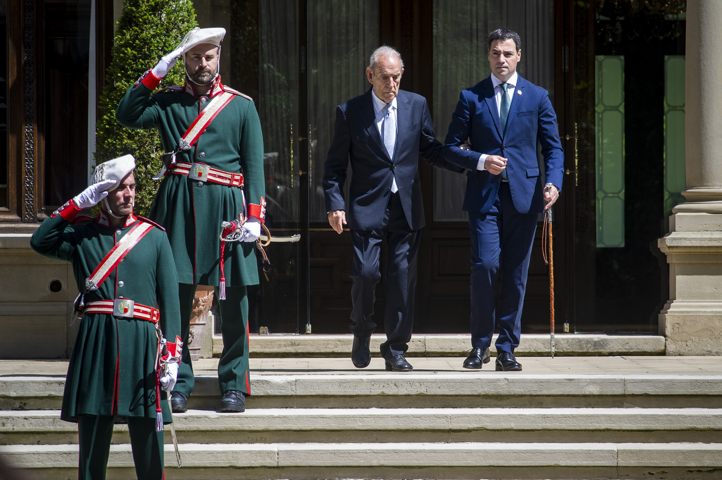 Imanol Pradales eta Carlos Garaikoetxea Ajuriaenean, gaur. JAIZKI FONTANEDA / FOKU