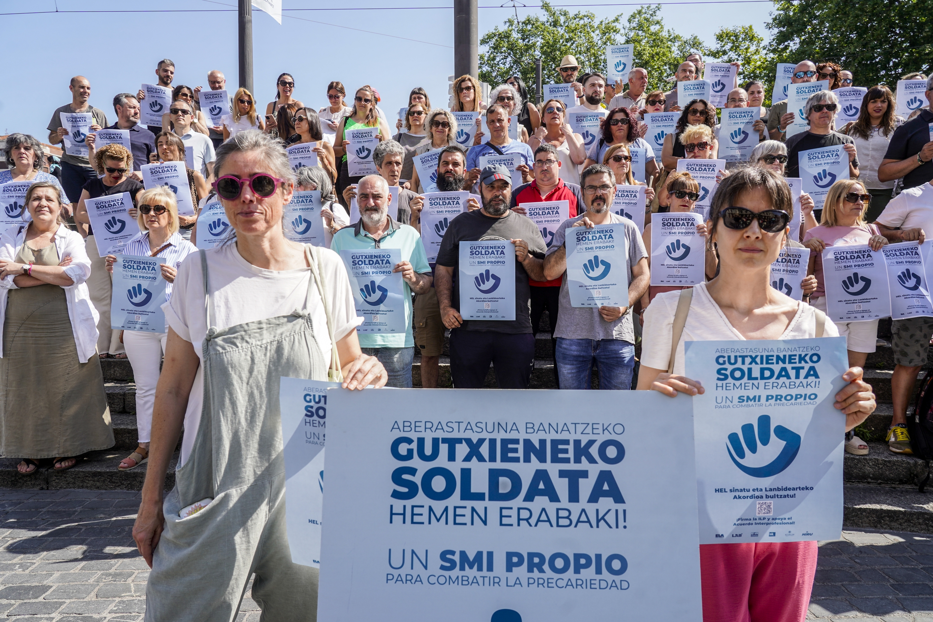 Sindikatu abertzaleen agerraldia, gaur, Bilboko Arriagan. MARISOL RAMIREZ / FOKU