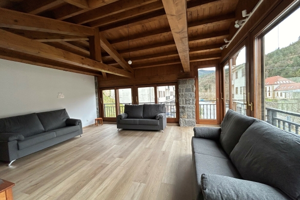 (ID_17502415076645) Erronkariko Etxegozti etxea; coliving proiektu bat garatzen ari (ID_17502415076645) Erronkariko Etxegozti etxea; coliving proiektu bat garatzen ari