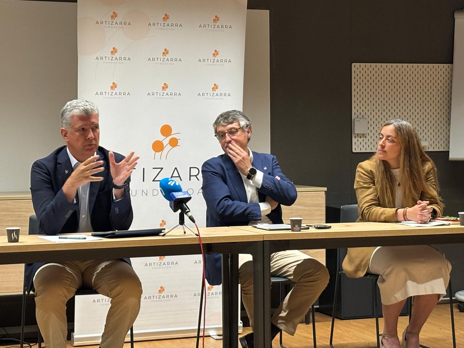 Artizarrako arduradunen agerraldia, gaur, Bilbon. ARTIZARRA