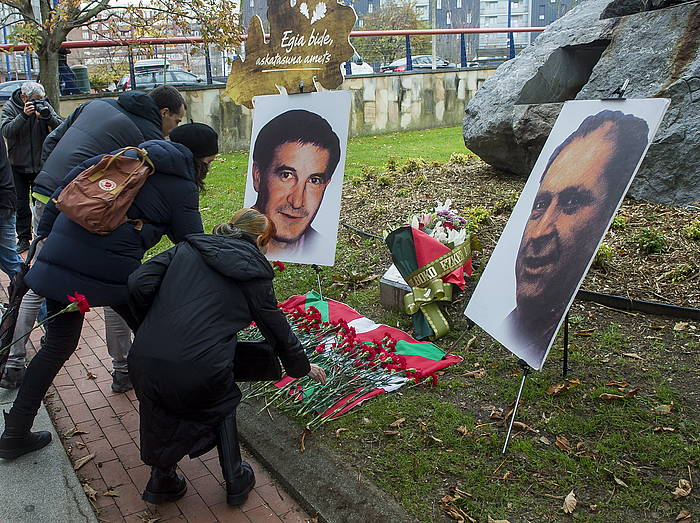 Brouard eta Muguruari iaz egindako omenaldia. LUIS JAUREGIALTZO / FOKU