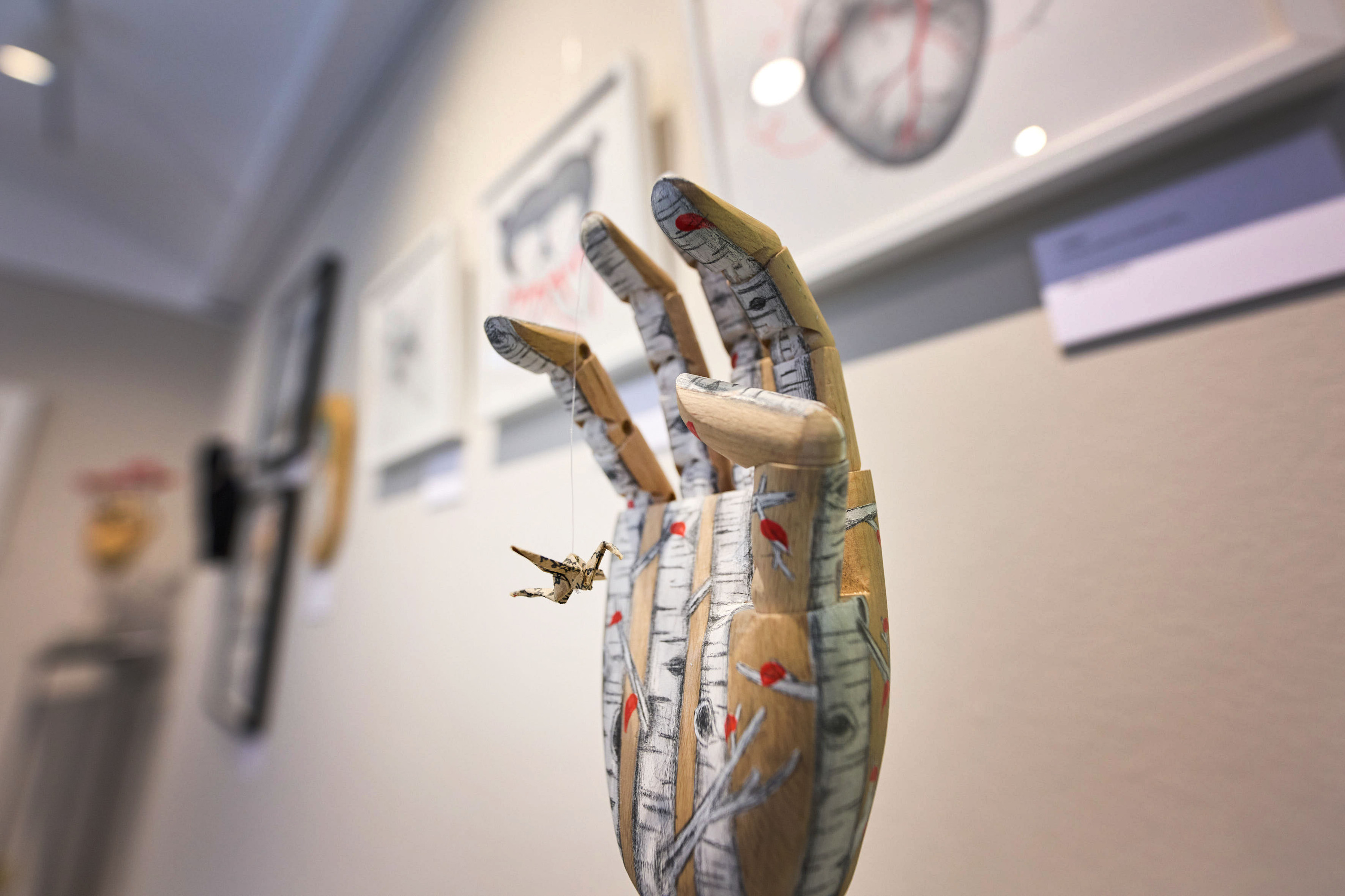Variopintas kolektiboko Leire Olkotzek Bertizko jaurerrian jarritako eskulturetako bat; abuztuaren 31ra bitarte ikus daiteke erakusketa. NAFARROAKO GOBERNUA
