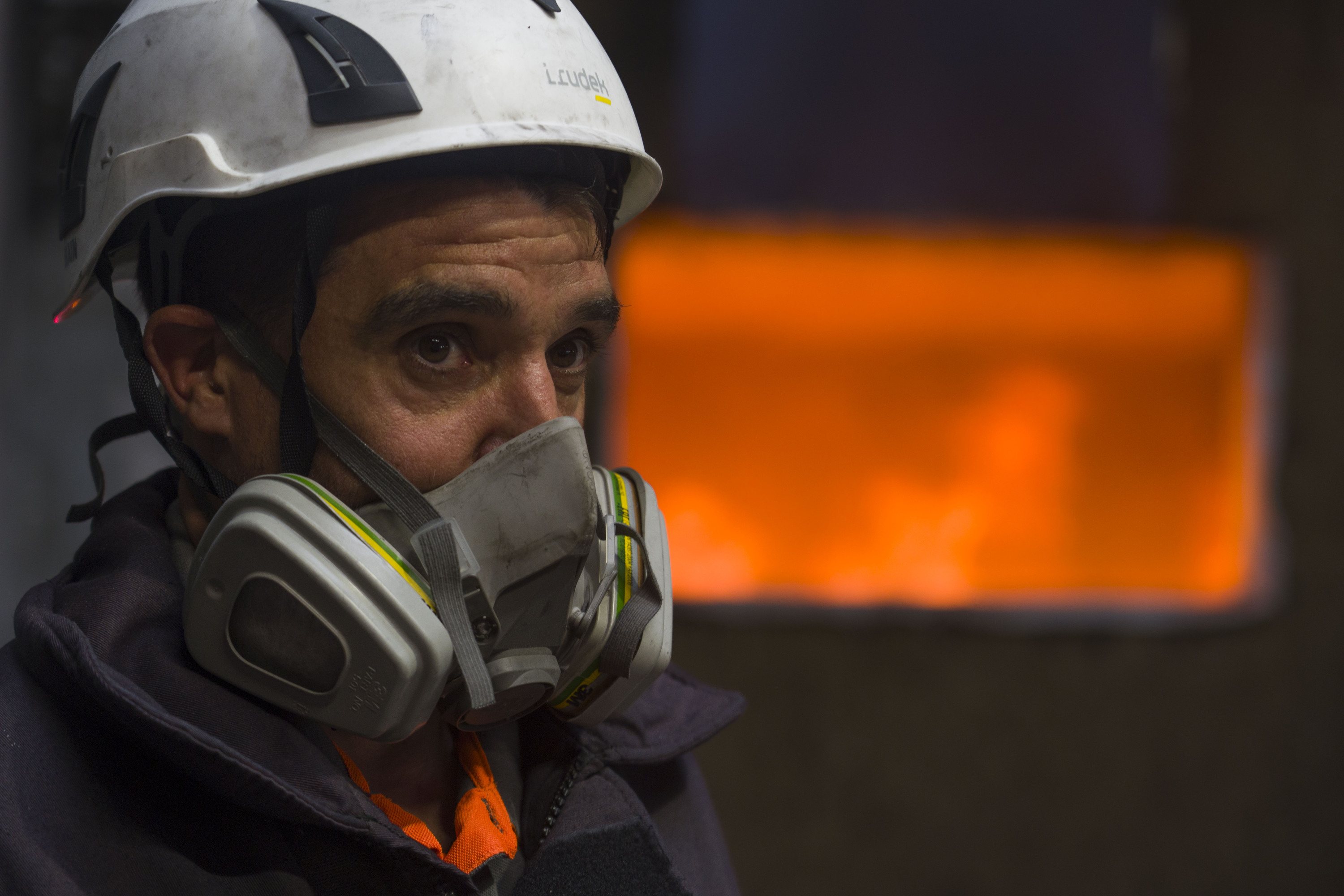 Tecnaliaren suteen laborategian demostrazioa, Azpeitiko plantan. JON ORBE / FOKU