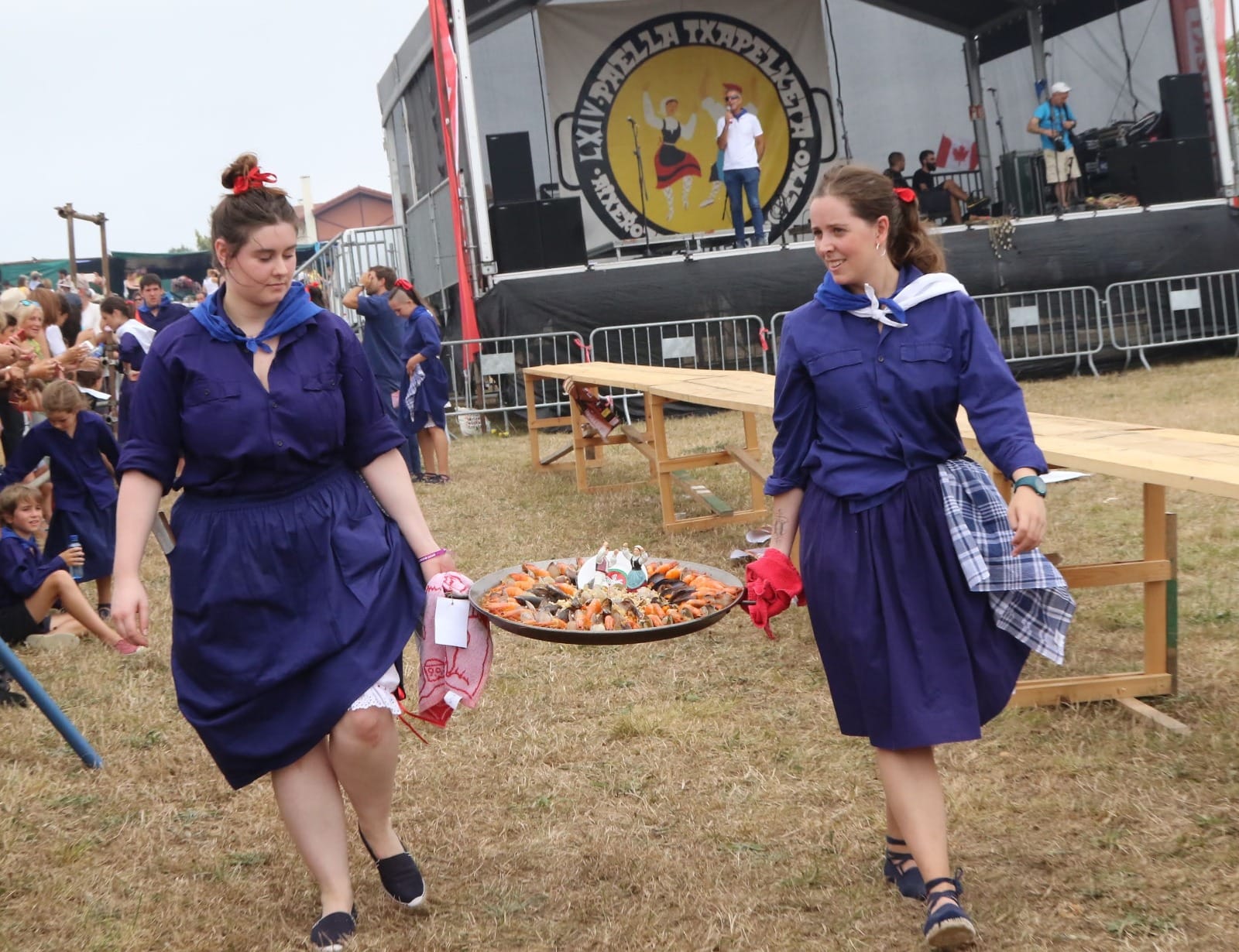 Aixerrotako nazioarteko paella lehiaketa, 2019an, Getxon. BERRIA