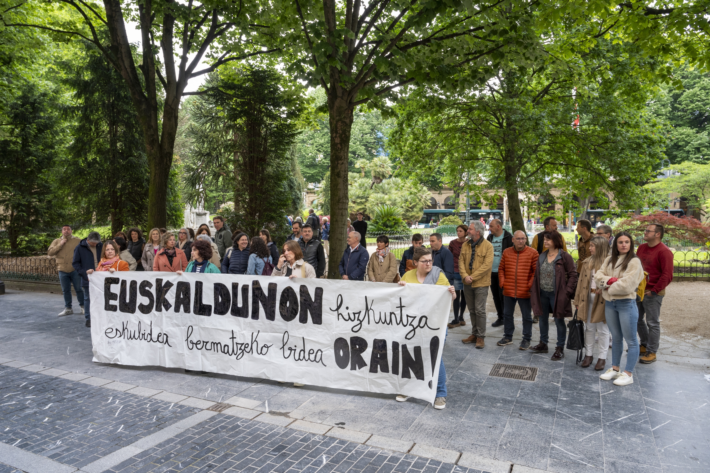 Kabiako euskara eskakizunen aurkako epai baten harira egindako protesta, Donostian, maiatzean. GORKA RUBIO / FOKU