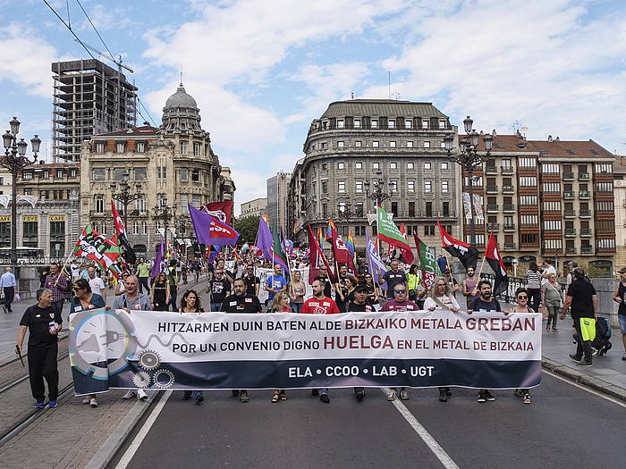 Bizkaiko metalgintzako langileen manifestazioa greba egun batean. MONIKA DEL VALLE / FOKU