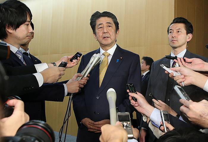 Shinzo Abe Japoniako lehen ministroa, artxiboko irudian. JIJI / EFE
