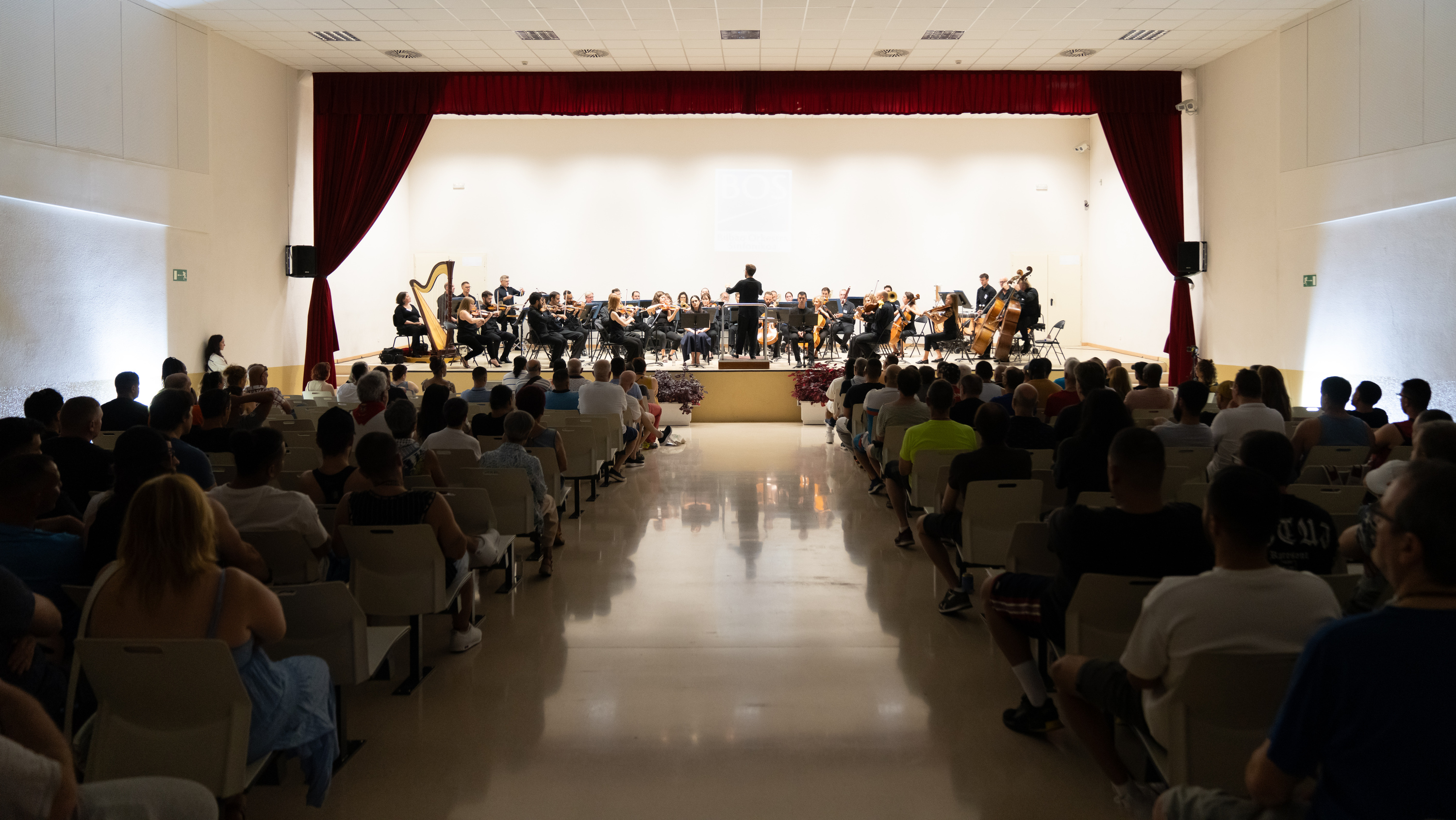 (ID_17547288312885) Bilboko Orkestra sinfonikoak Zaballako kartzelan (Araba) emandak