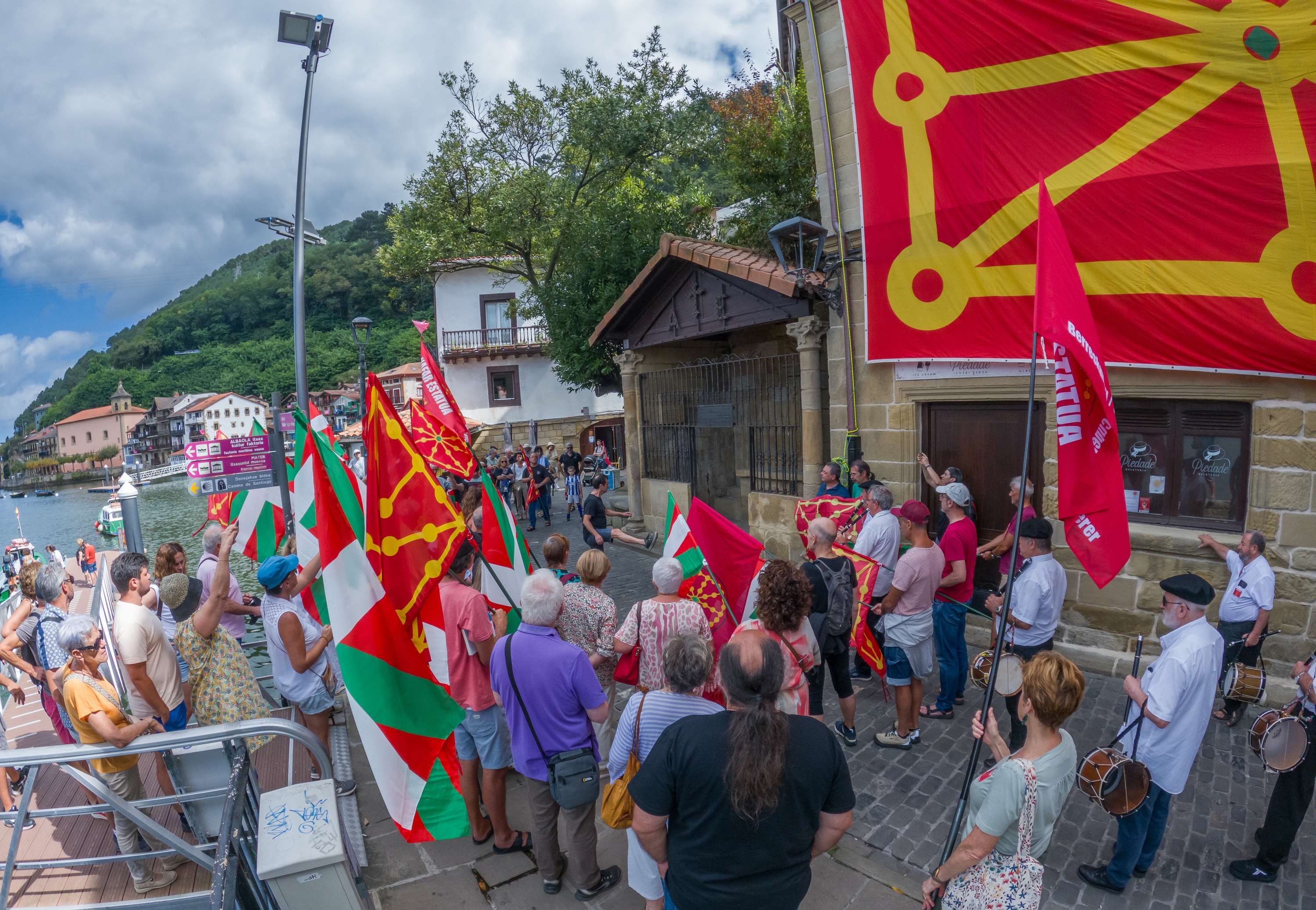 Iaz egindako ekitaldia, Pasaian. ANDONI CANELLADA / FOKU