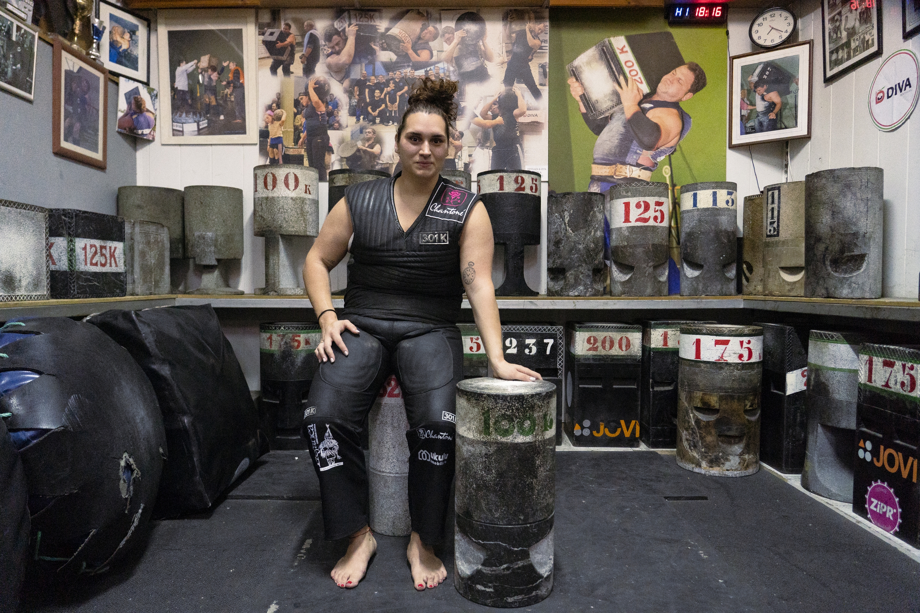 Estefania Etxebeste harriekin, entrenatzen den tokian. GORKA RUBIO / FOKU