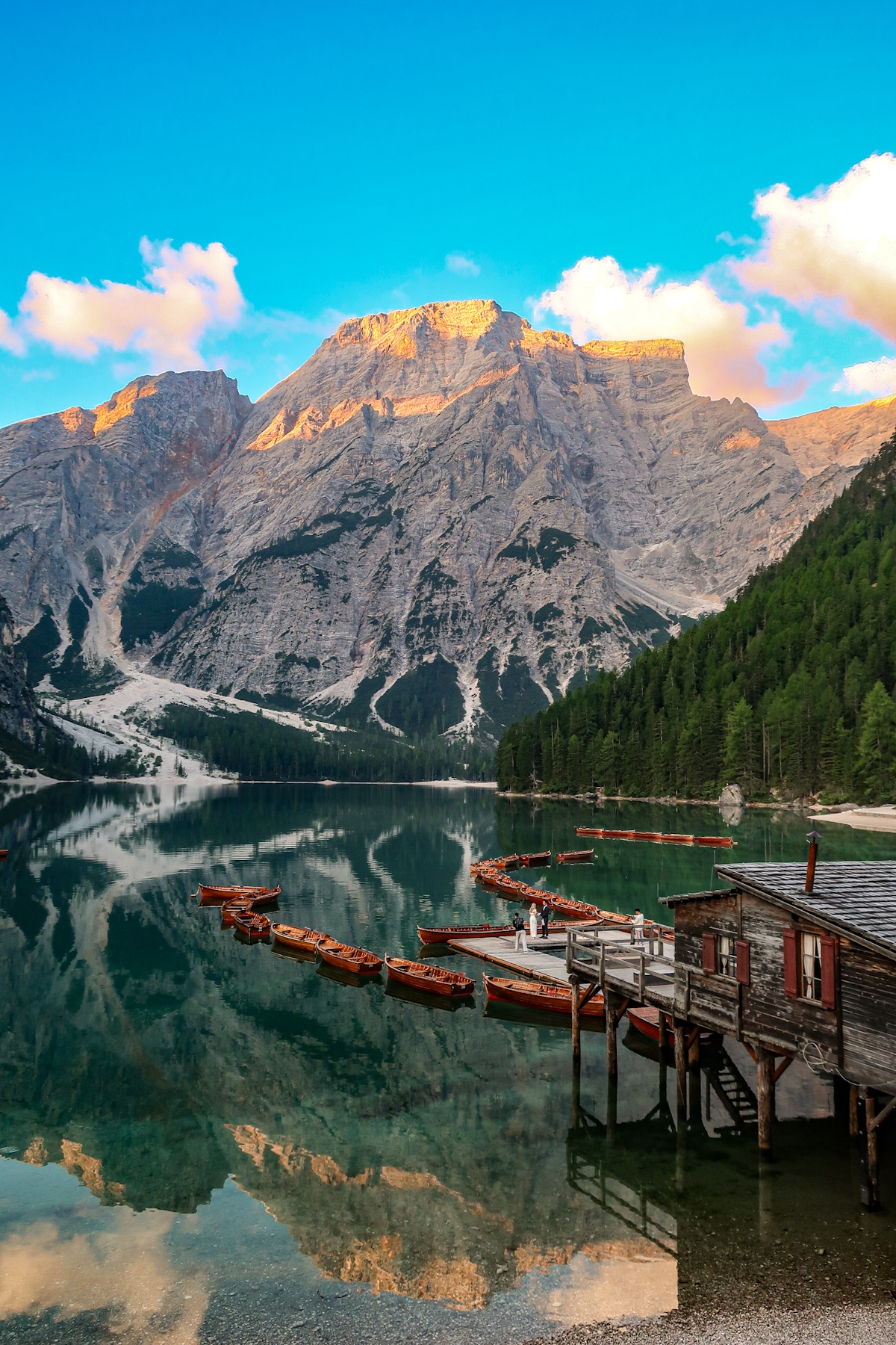 Egunsentia Dolomitetan. Egunsentia Dolomitetan.