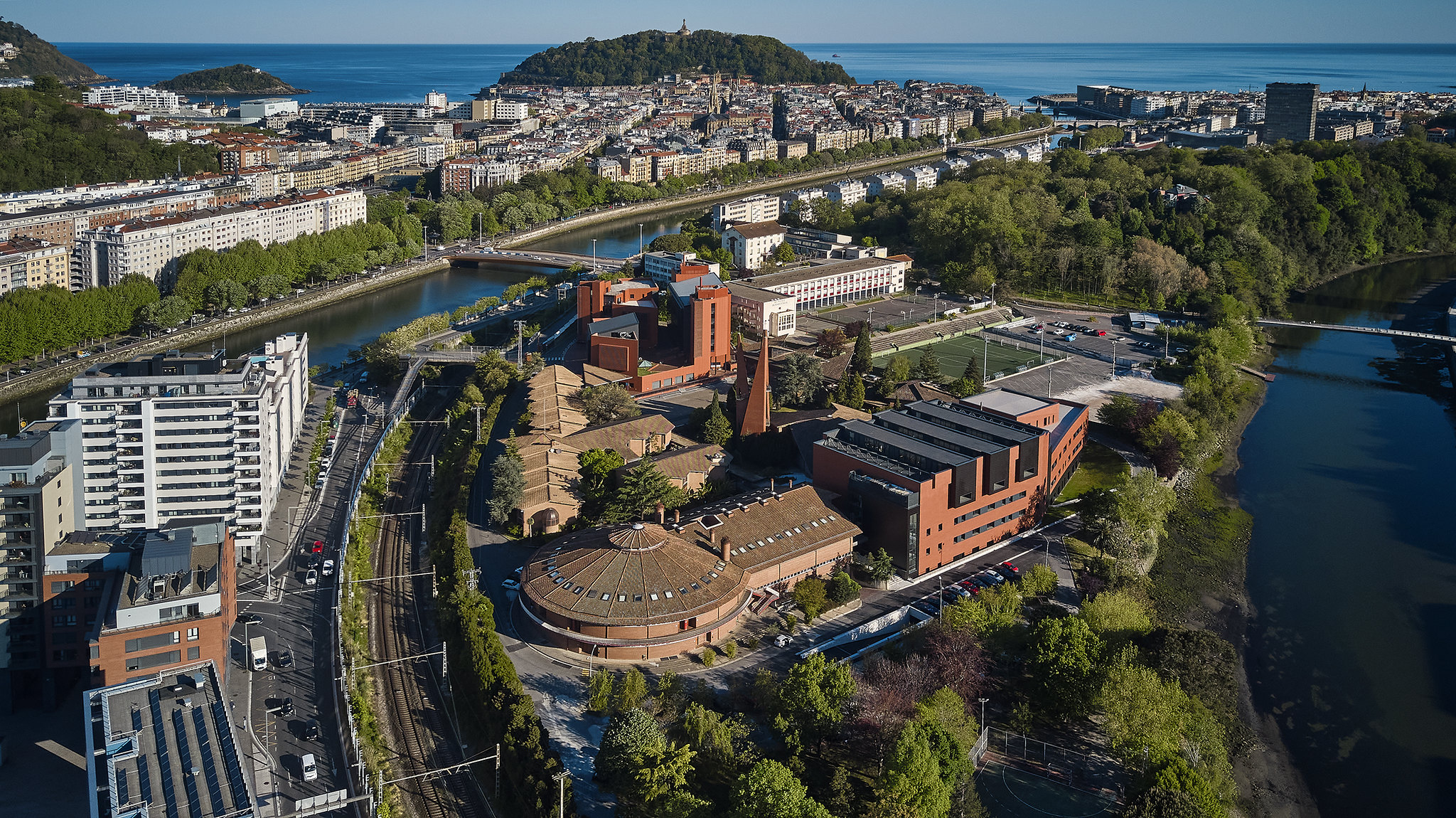 Donostiako Deustuko unibertsitateko campusa. BERRIA