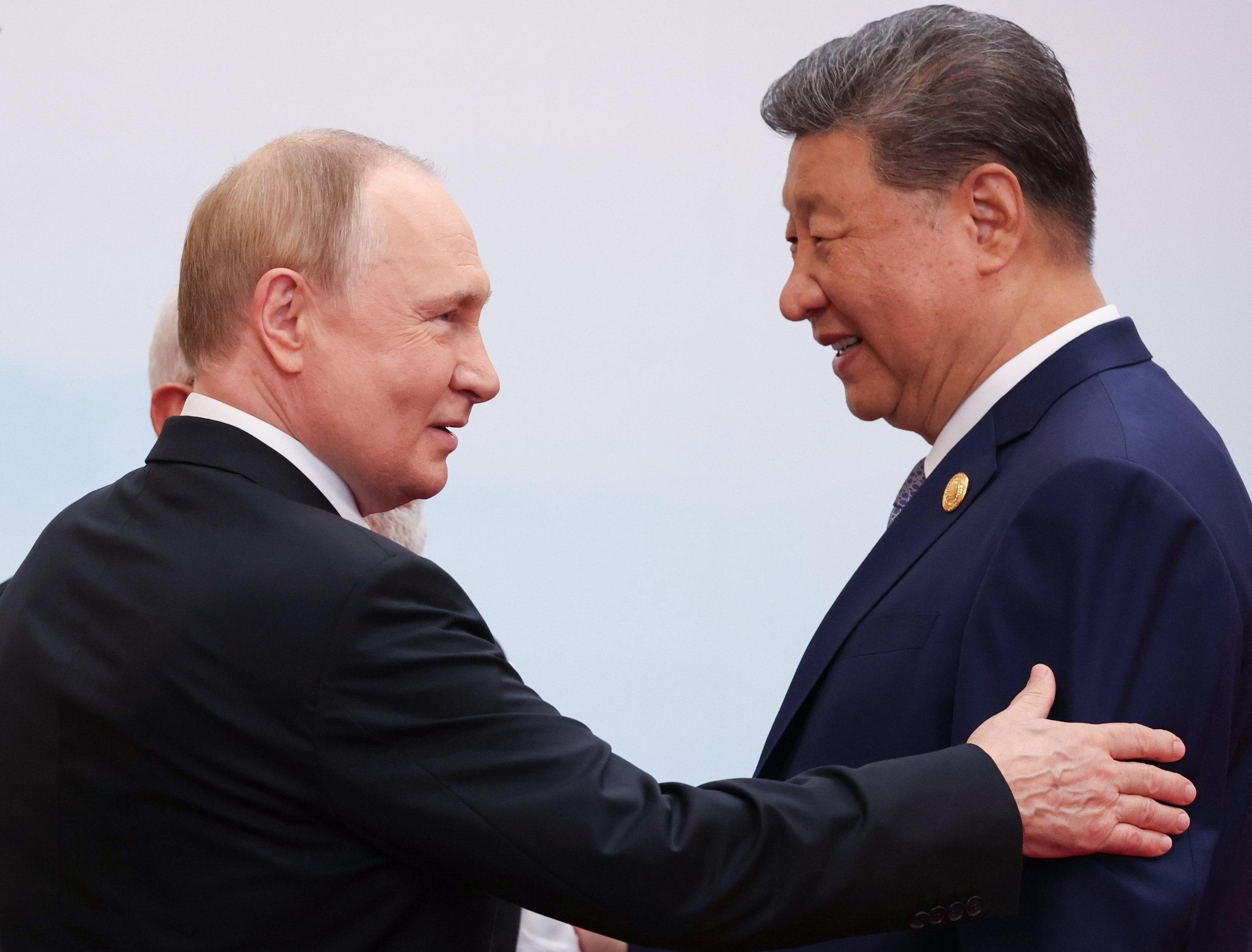 Putin Errusiako presidentea eta Xi Jinping Txinakoa, gaur Tianjinen (Txina). ALEKSANDER KAZAKOV / EFE
