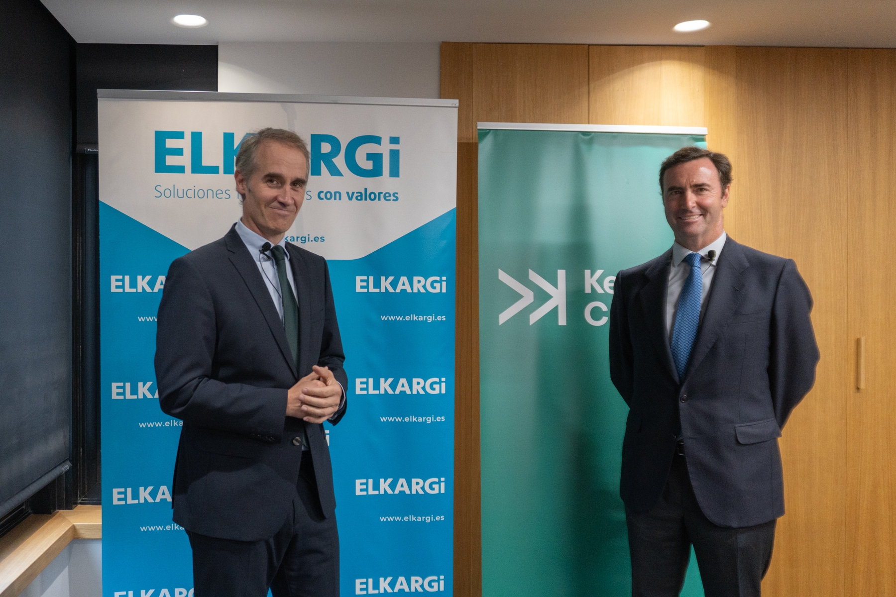 Elkargi eta Kenta Capital erakundeetako arduradunak gaurko prentsaurrekoan, Bilbon. ELKARGI