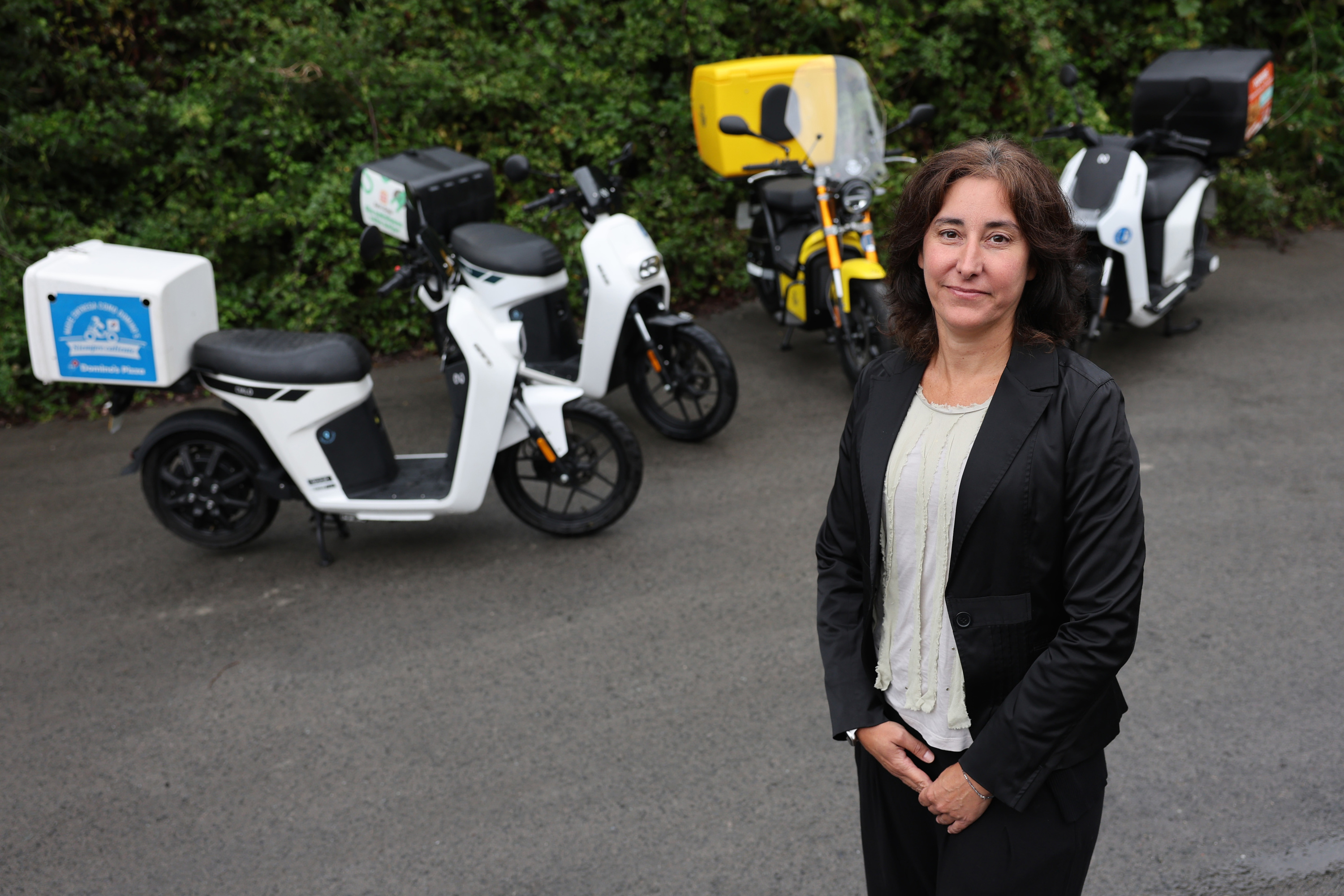 Ixone Busturia Nuuk-en Galdakaoko lantegian. OSKAR MATXIN EDESA / FOKU