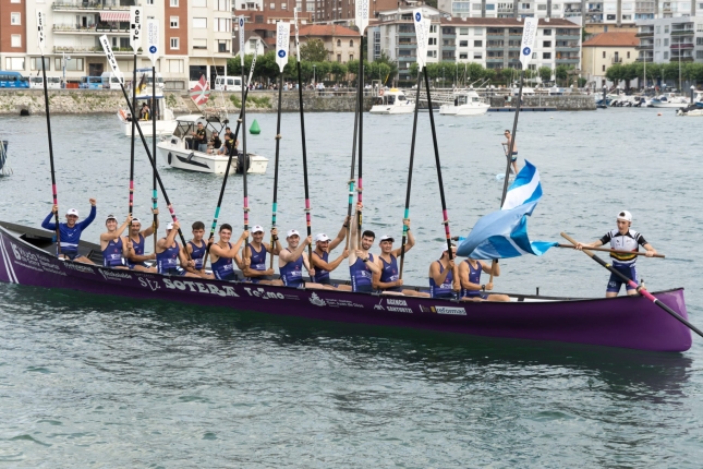 (ID_17532750650545) Santurtzi
