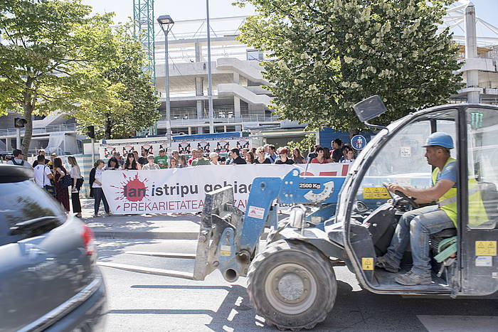 Lan istripuak salatzeko protesta bat, Donostian. JUAN CARLOS RUIZ (FOKU)