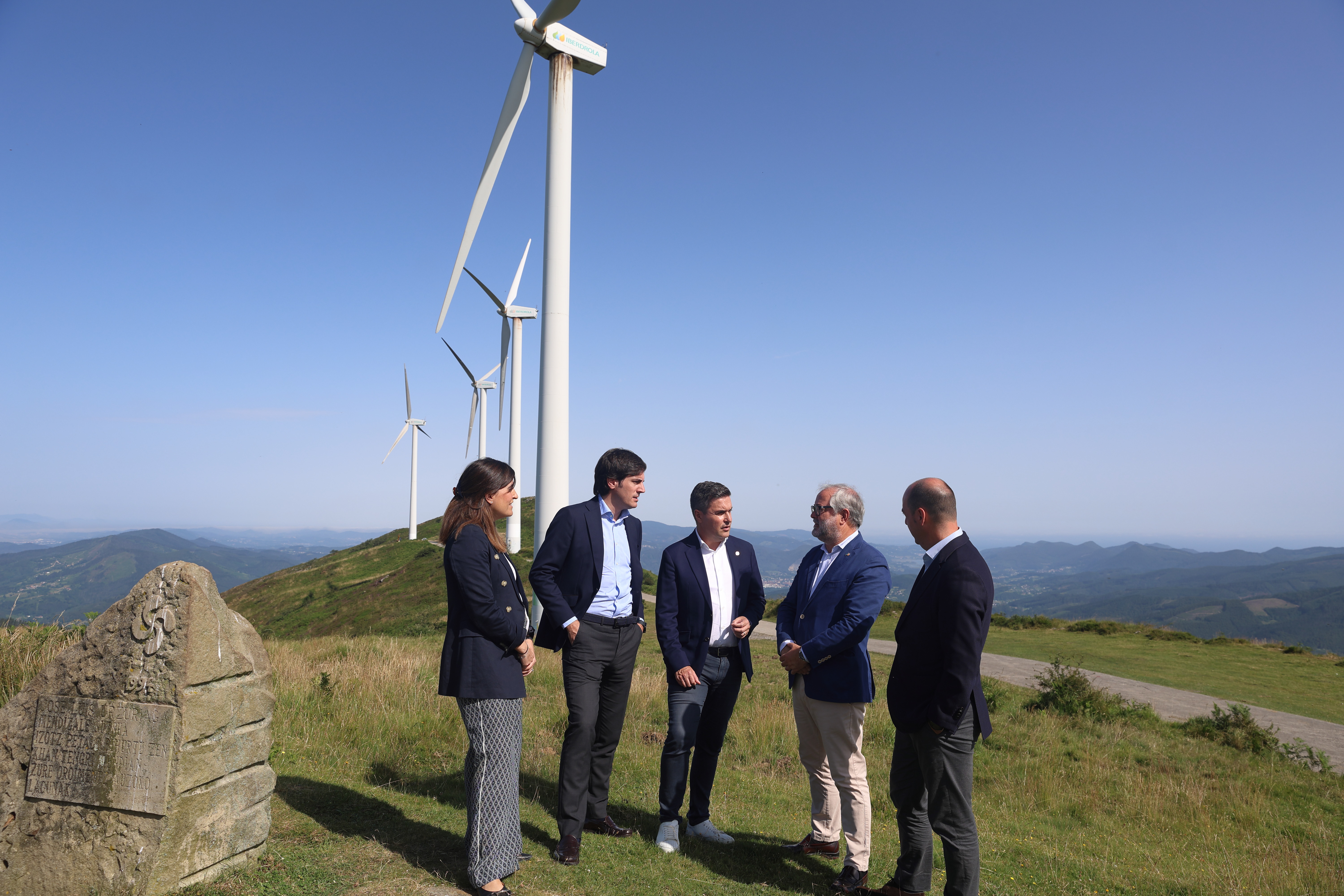 Labrazako parke eolikoaren inbertsioa aurkezteko ekitaldia, Oiz mendian (Bizkaia). IREKIA