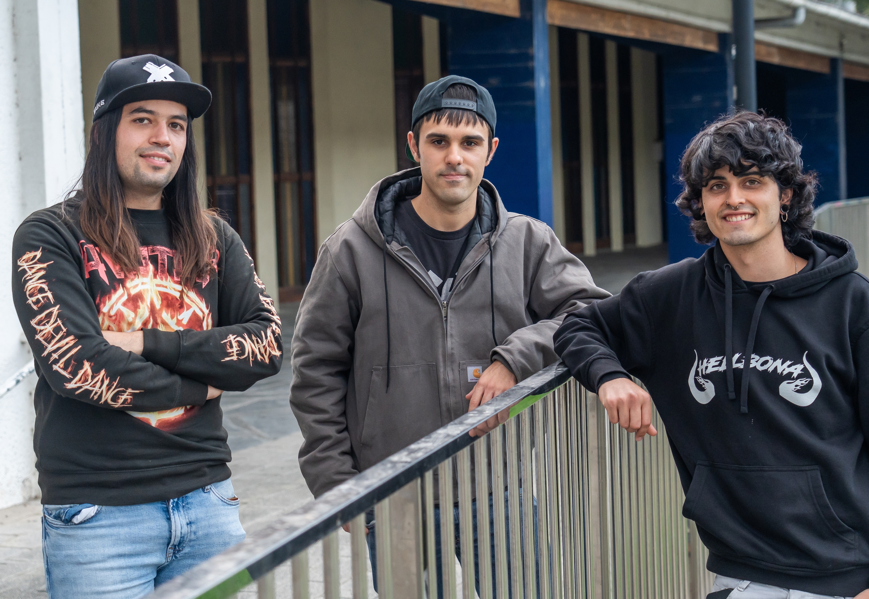 Meliora taldeko Markel Galarraga, Ivan Ropero eta Iñaki Mujika, Zizurkilen. ANDONI CANELLADA / FOKU