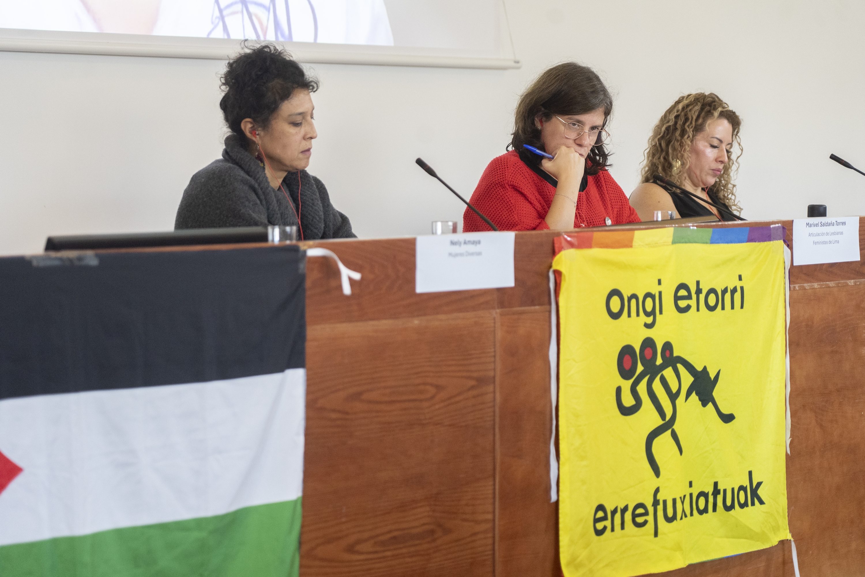 Erbesteari eta LGTBI ikusgaitasunari buruzko jardunaldiak antolatu ditu Aldarte zentroak gaur, Bilboko Bizkaia aretoan. MONIKA DEL VALLE / FOKU