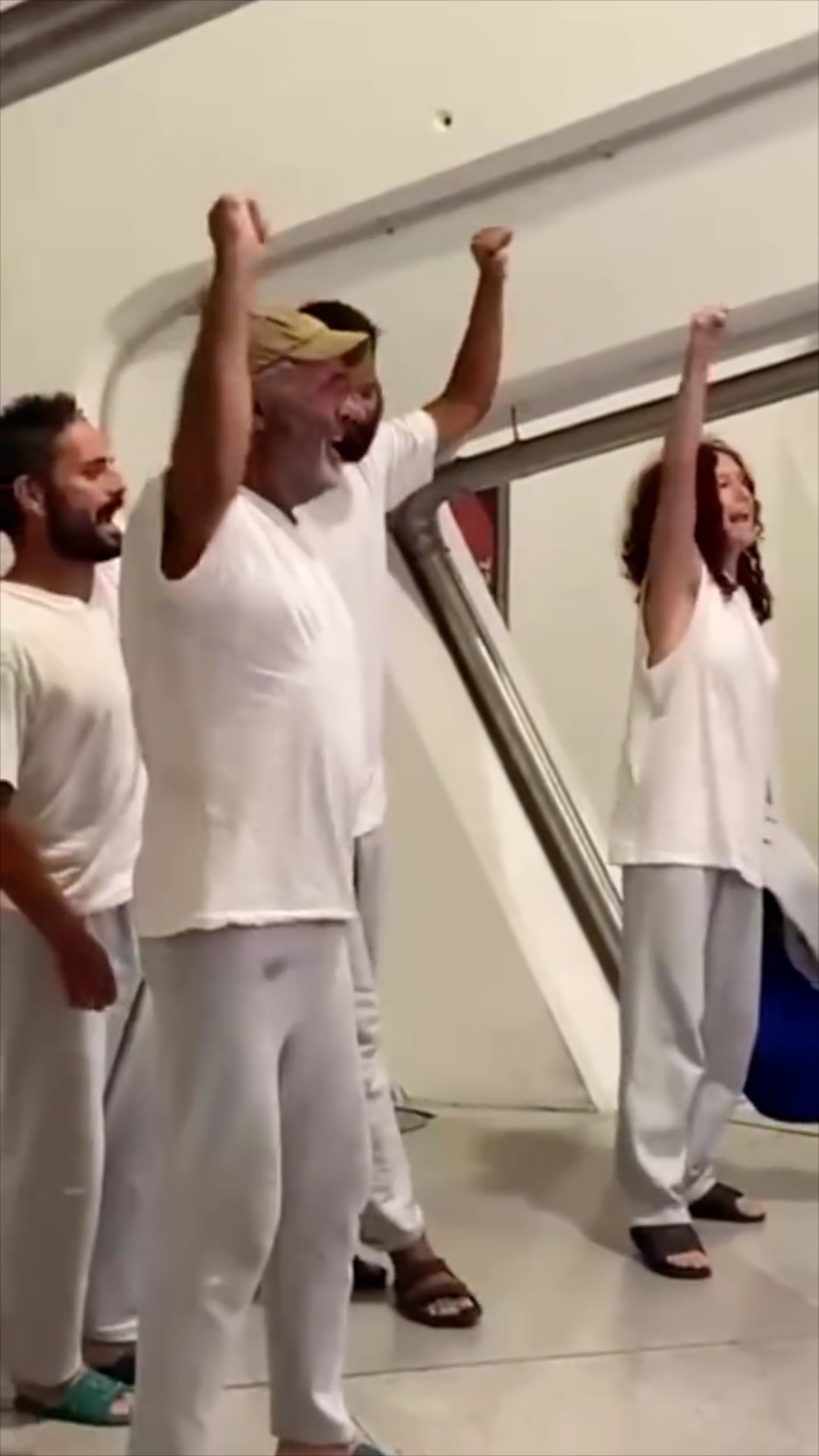 Lau euskal herritarrak