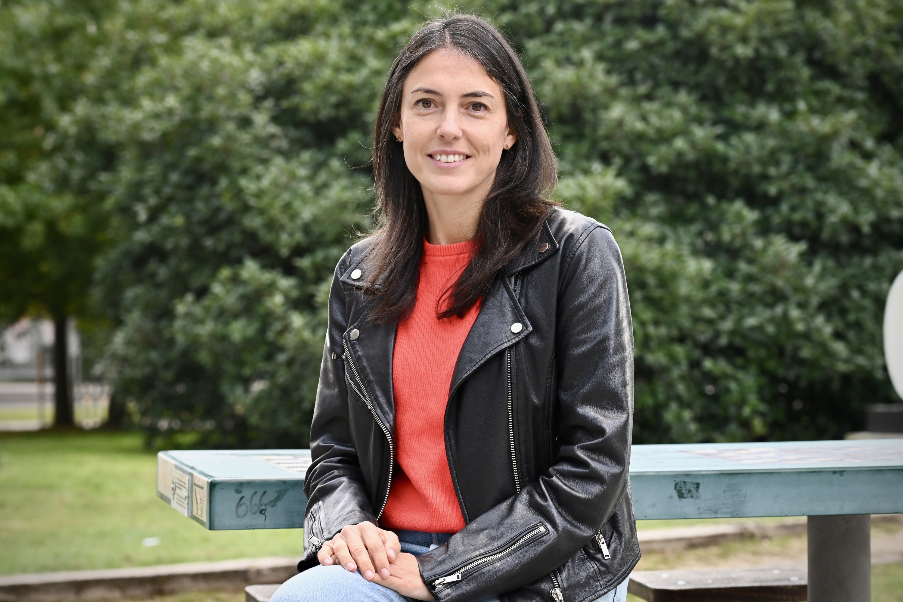 Yolanda Gonzalez-Rabago soziologoa, EHUko Leioako campusean. MIKEL MARTINEZ DE TRESPUENTES / FOKU