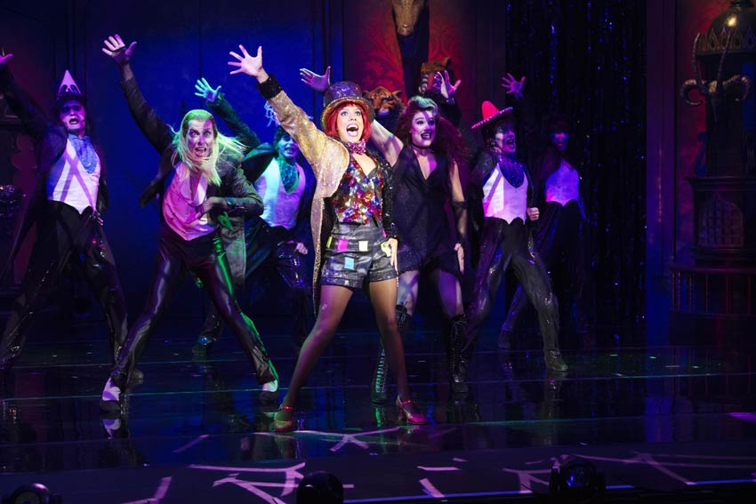 'The Rocky Horror Show' ikuskizunaren irudi bat. ARRIAGA ANTZOKIA