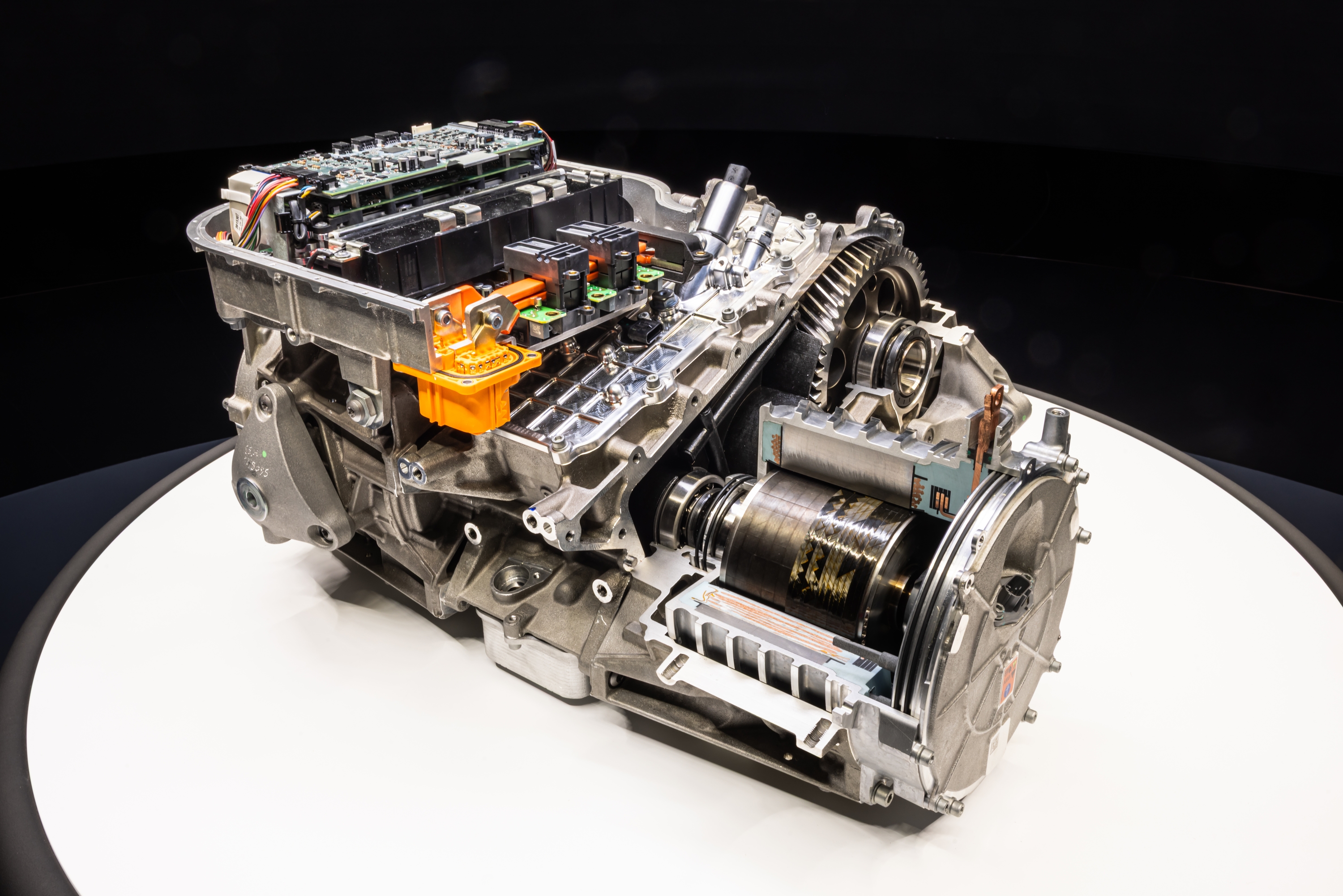Ferrari Elettricaren motor elektrikoa. Aste honetan aurkeztu dute. EFE