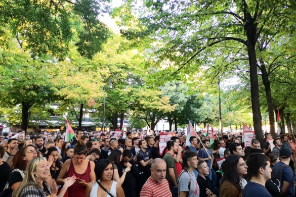 G3UQNIeWAAA9YDf G3UQNIeWAAA9YDf