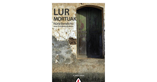 lur mortuak