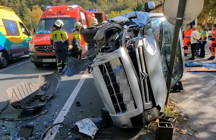 Istripua izan zuen autoa. NAFARROAKO SUHILTZAILEAK