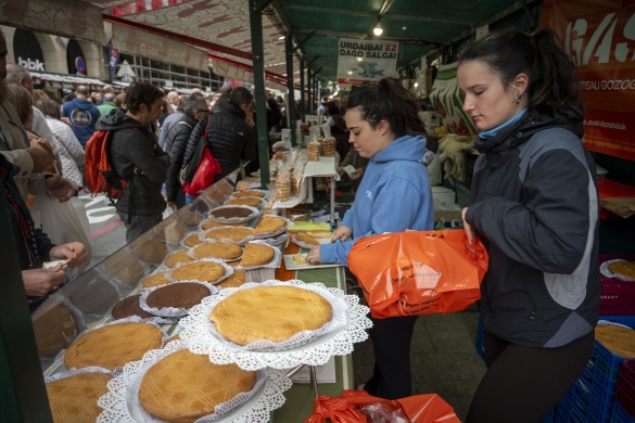 (ID_15460993) (Gorka Rubio/@FOKU) 2025-10-27, Gernika-Lumo. Urriko Azken Asteleheneko Azoka (ID_15460993) (Gorka Rubio/@FOKU) 2025-10-27, Gernika-Lumo. Urriko Azken Asteleheneko Azoka