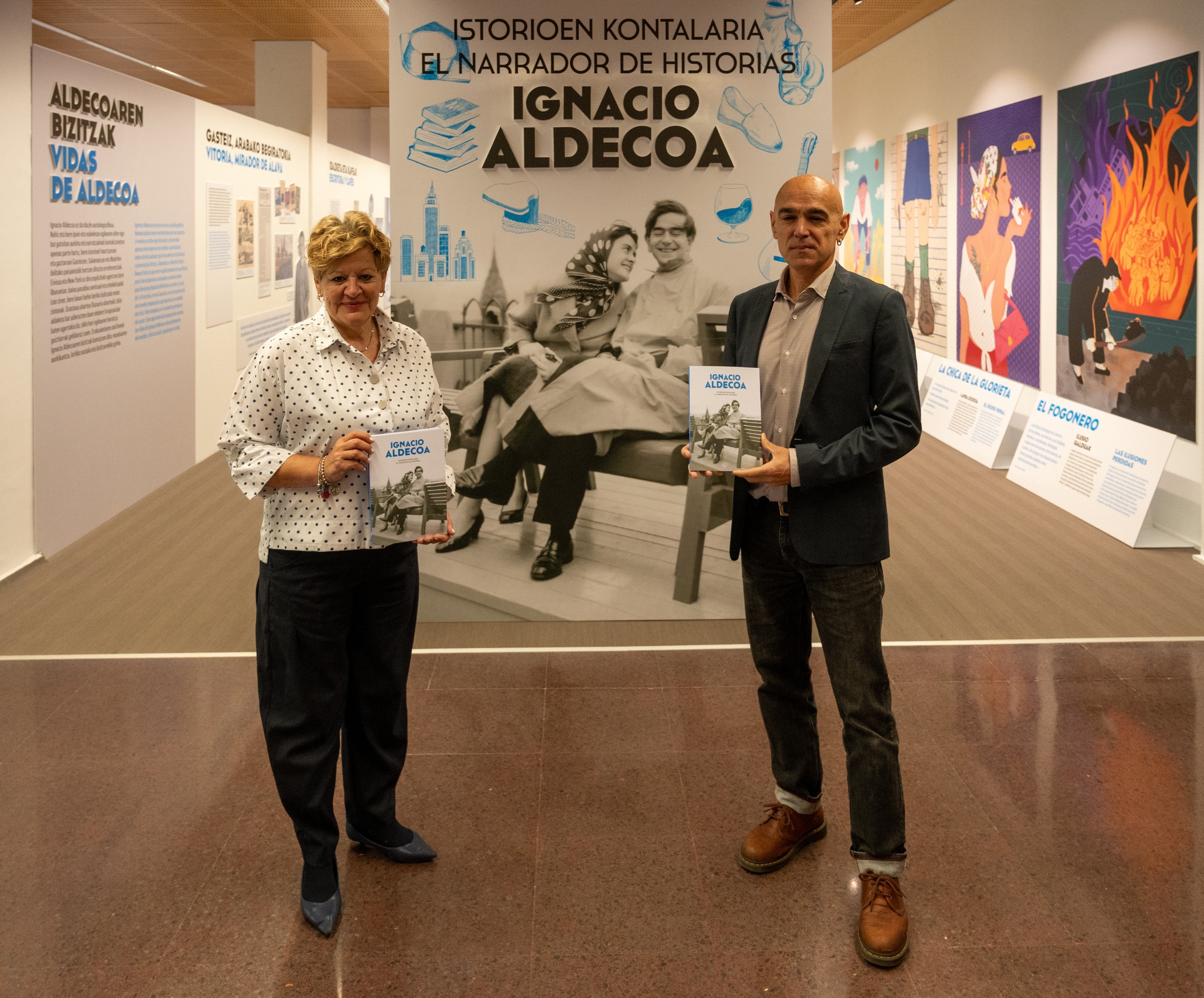 Ignacio Aldekoaren jaiotzaren mendeurrena dela-eta egindako erakusketa eta katalogoaren aurkezpena, gaur goizean, Gasteizen. GORKA RUBIO / FOKU