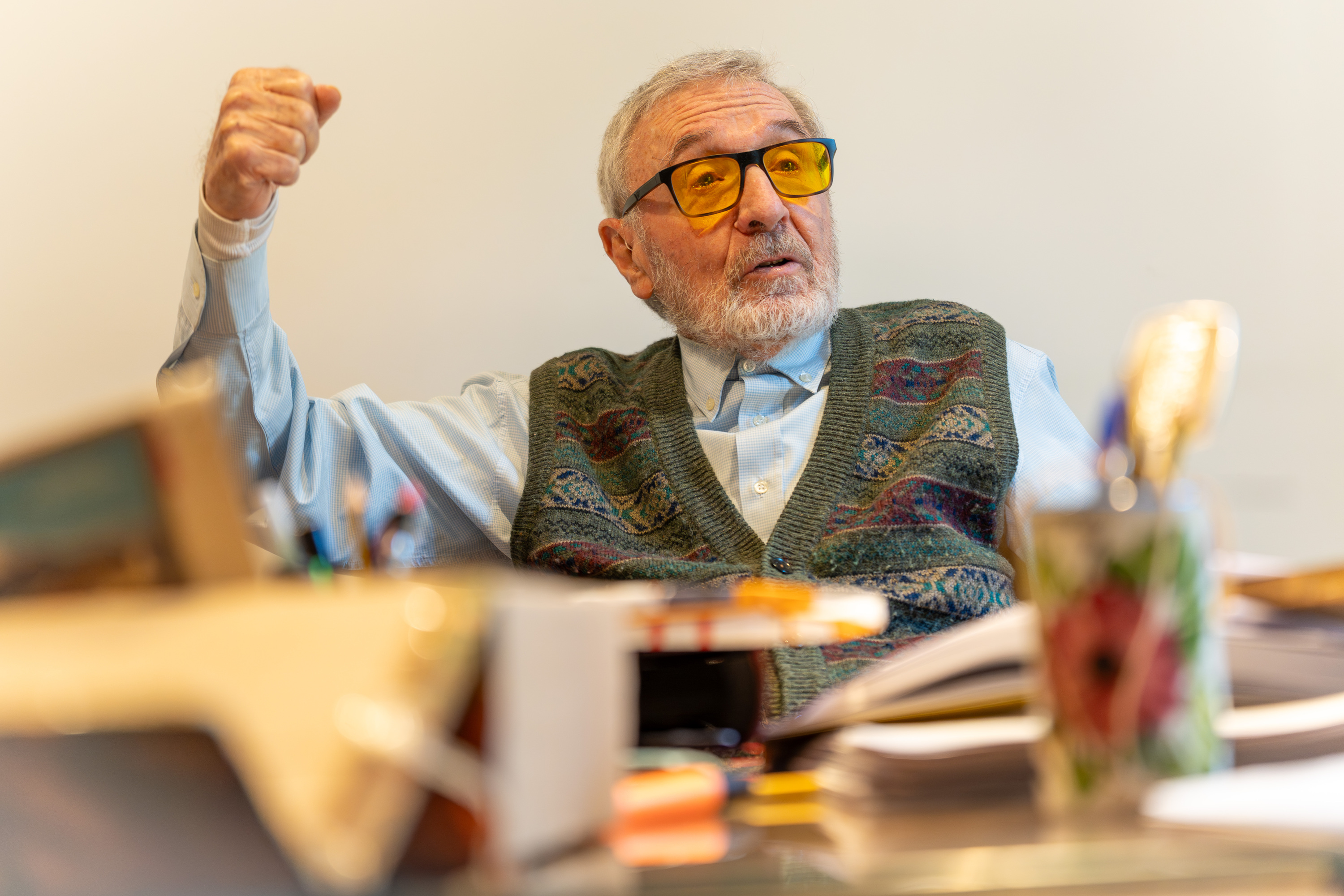 Miguel Castells, urriaren 24an, Donostiako bere bulegoan. AITOR KARASATORRE / FOKU