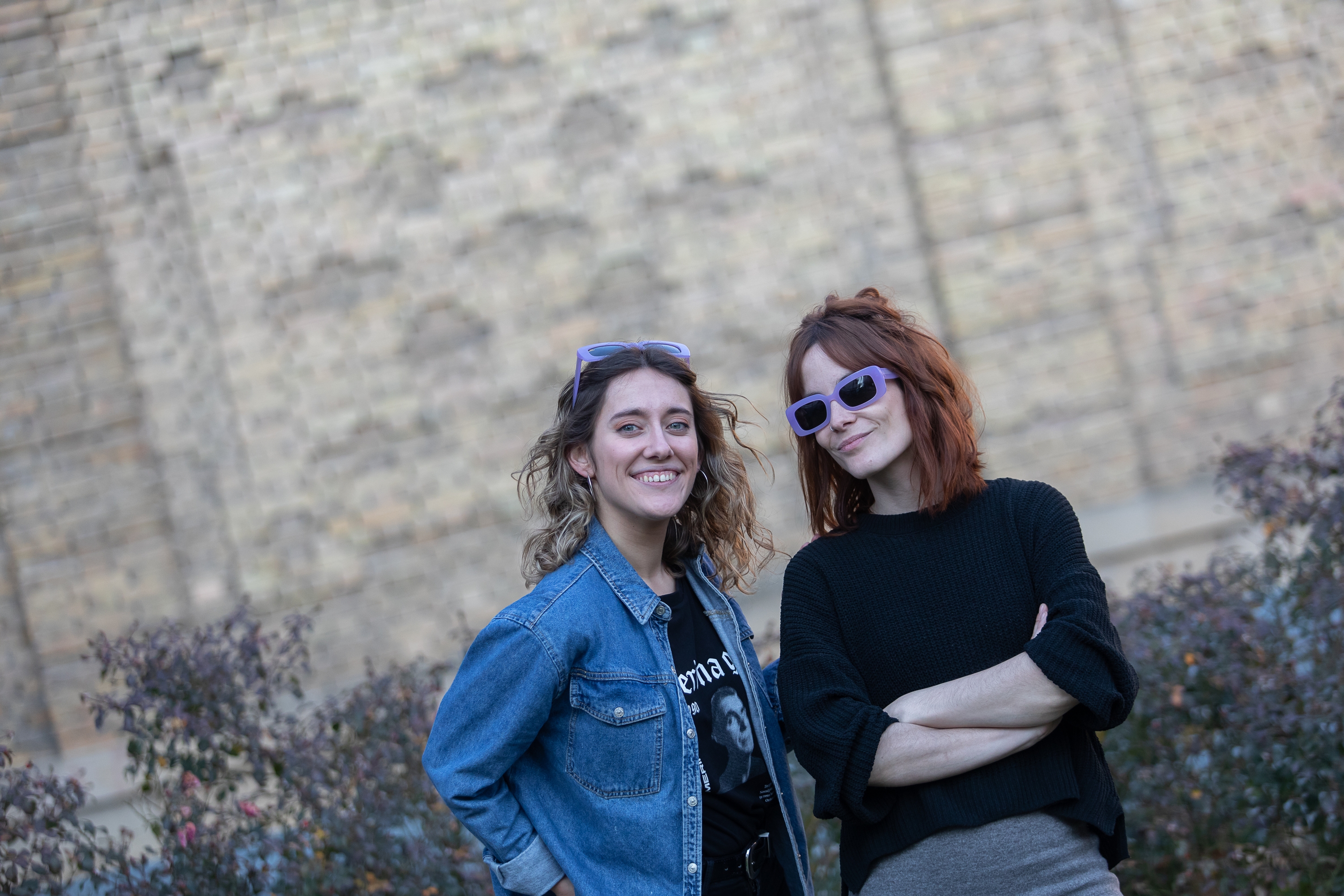 Uxue Rey eta Ane Eslaba 'BERRIA FM'-ko aurkezleak. MENDI URRUZUNO