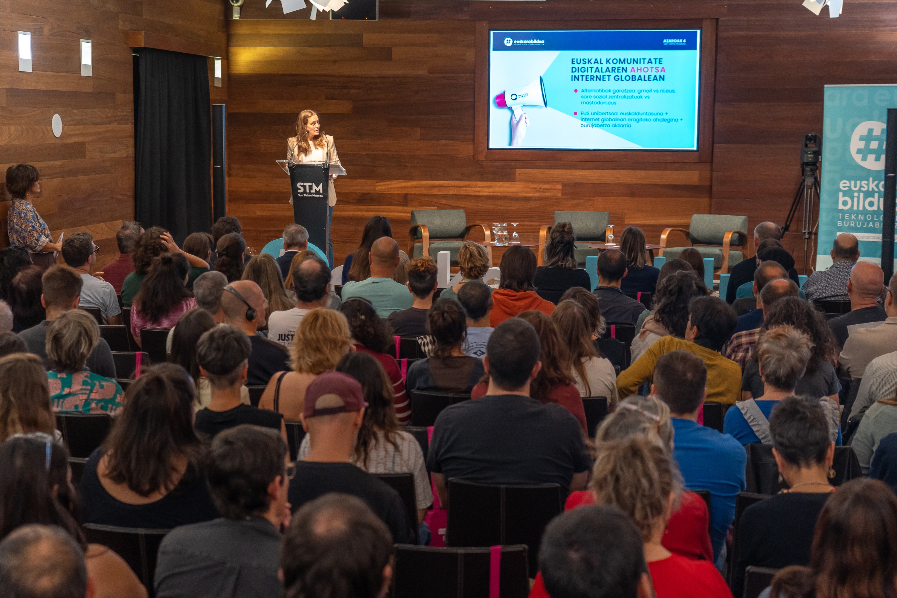 Euskarabildua jardunaldia, Donostiako San Telmo museoan. ANDONI CANELLADA / FOKU