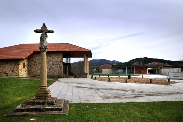 Gerediagako batzar etxea Gerediagako batzar etxea