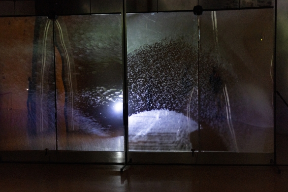 'Ahots bat landatzea' instalazioa, erakusketaren aurkezpen egunean. J. MANTEROLA / FOKU