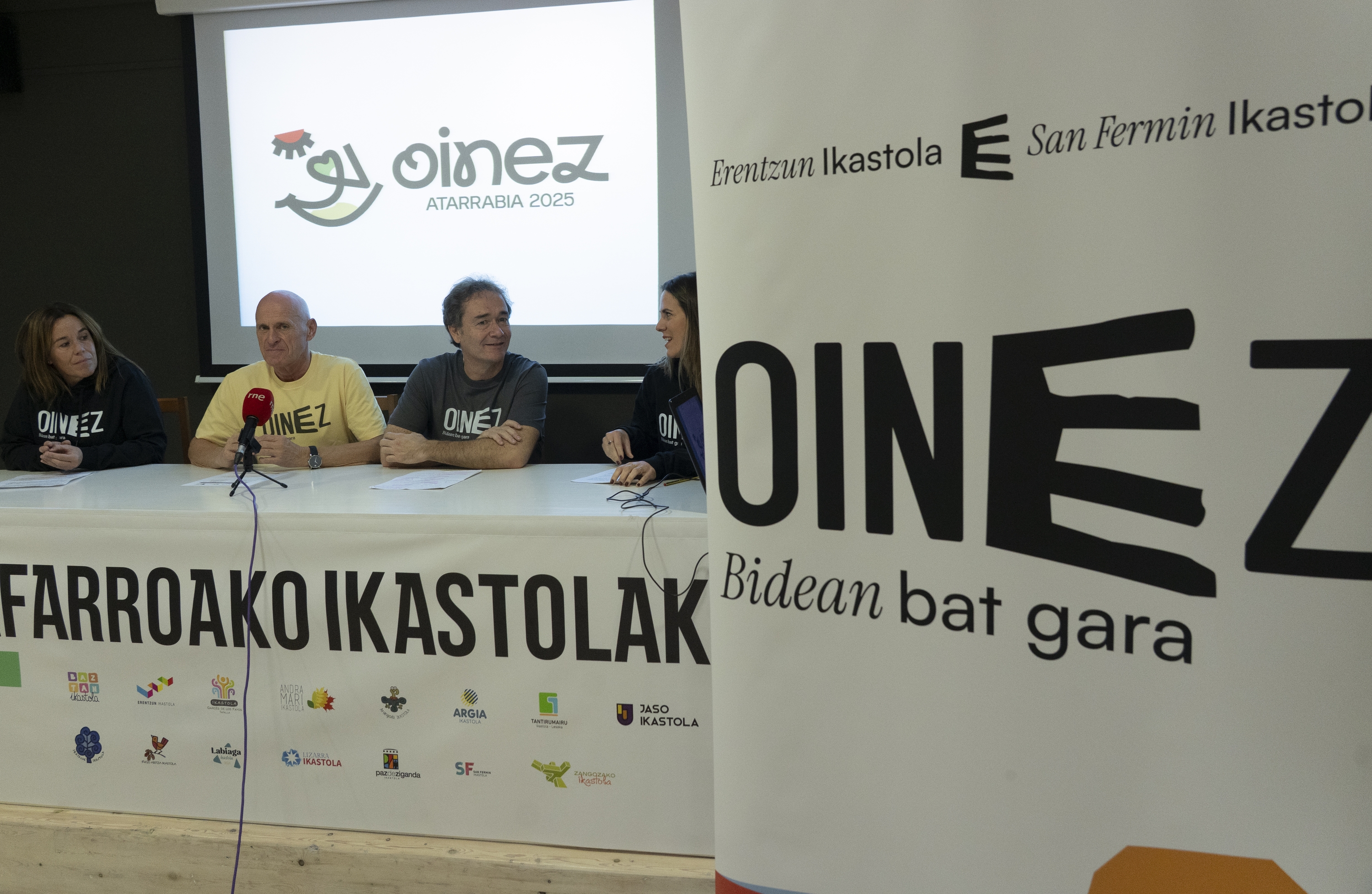 2026ko Nafarroa Oinez-en aurkezpena, gaur, Iruñean. JAGOBA MANTEROLA / FOKU