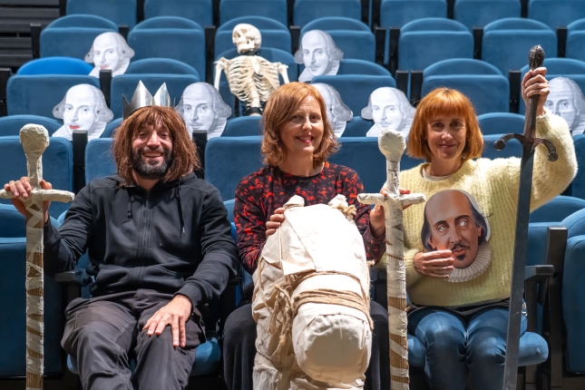 (ID_15484516) (Andoni Canellada/@FOKU) 2025-11-04, Donostia. Rikardo IIIa eta ni antzezlanaren entsegua (ID_15484516) (Andoni Canellada/@FOKU) 2025-11-04, Donostia. Rikardo IIIa eta ni antzezlanaren entsegua